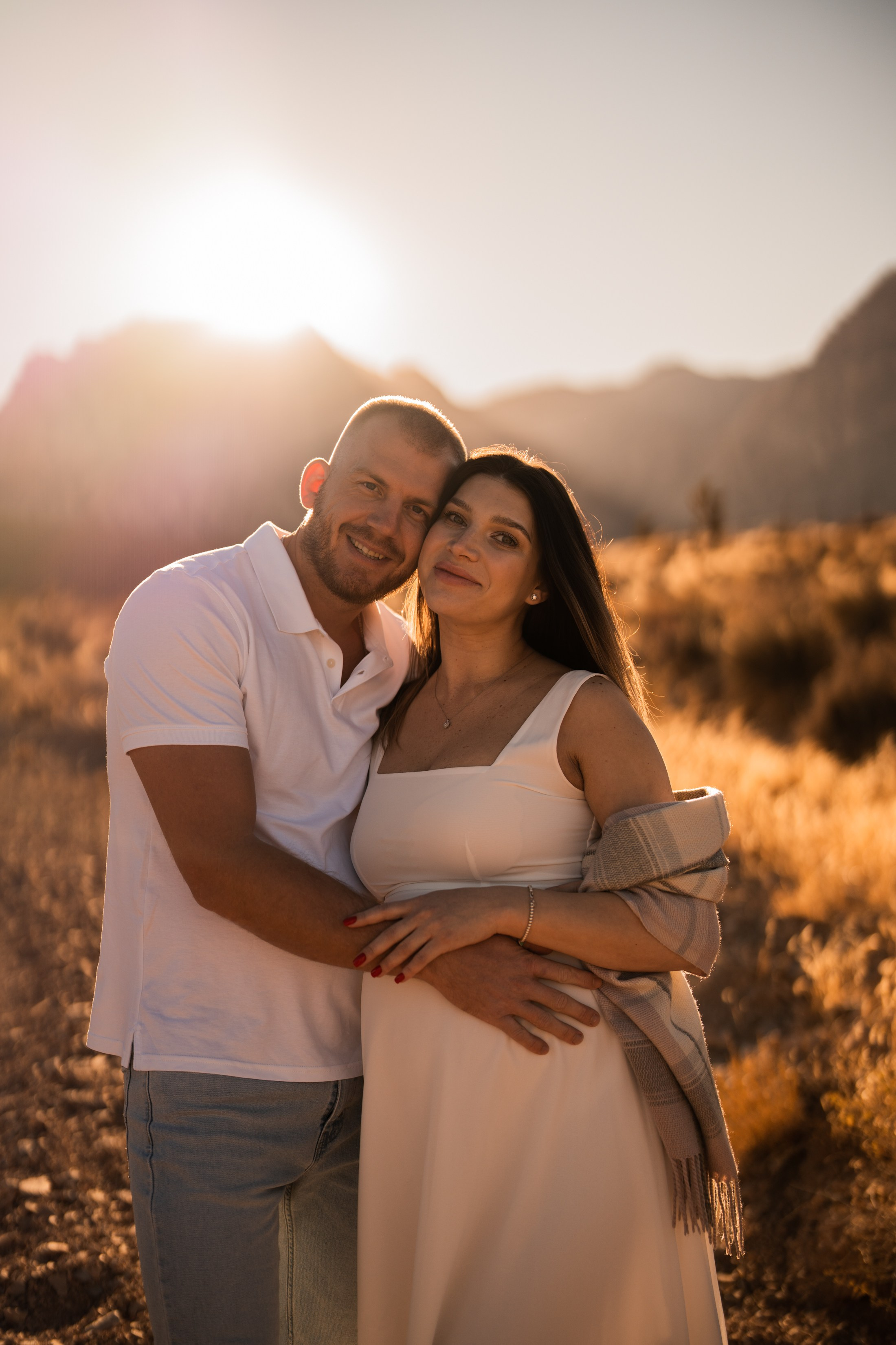 Anya&Andrey. Pregnancy. Wedding & elopement photographer Viktoriya Kravtsov. Las Vegas