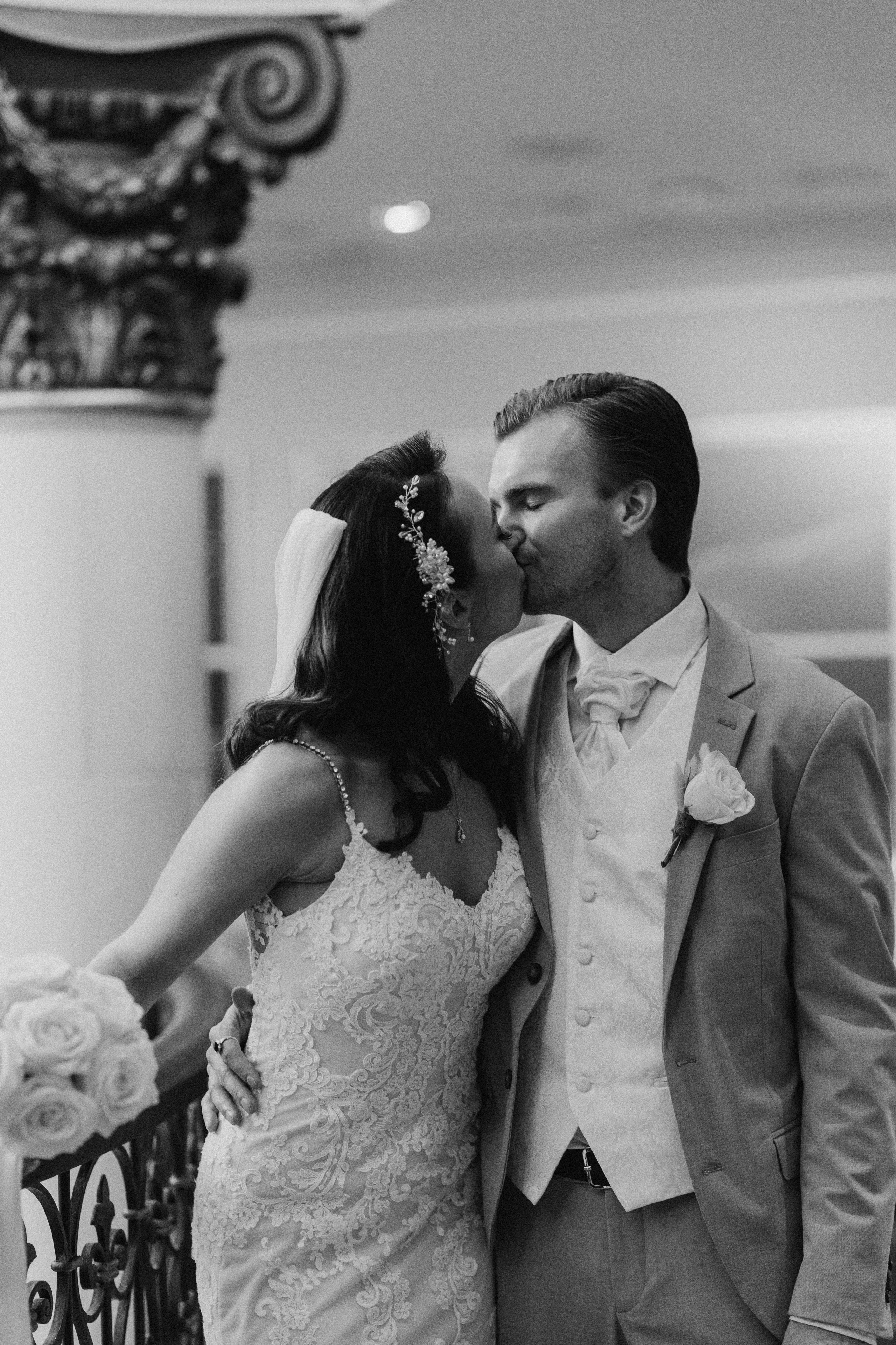 M&M. Wedding and potrait photographer in Helsinki Vickan O