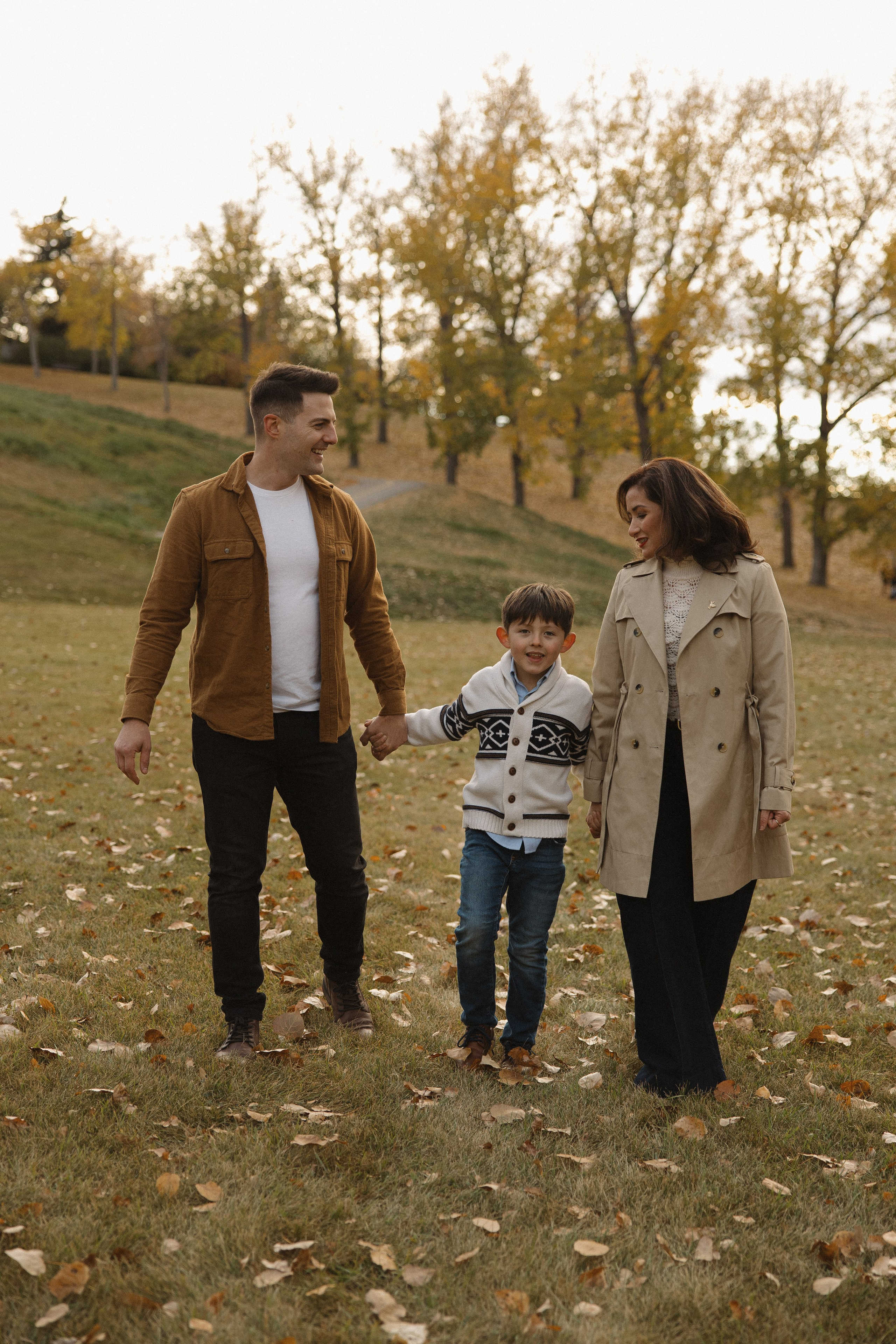 Karen and her beautiful family. Photographer Stanislav Antonov