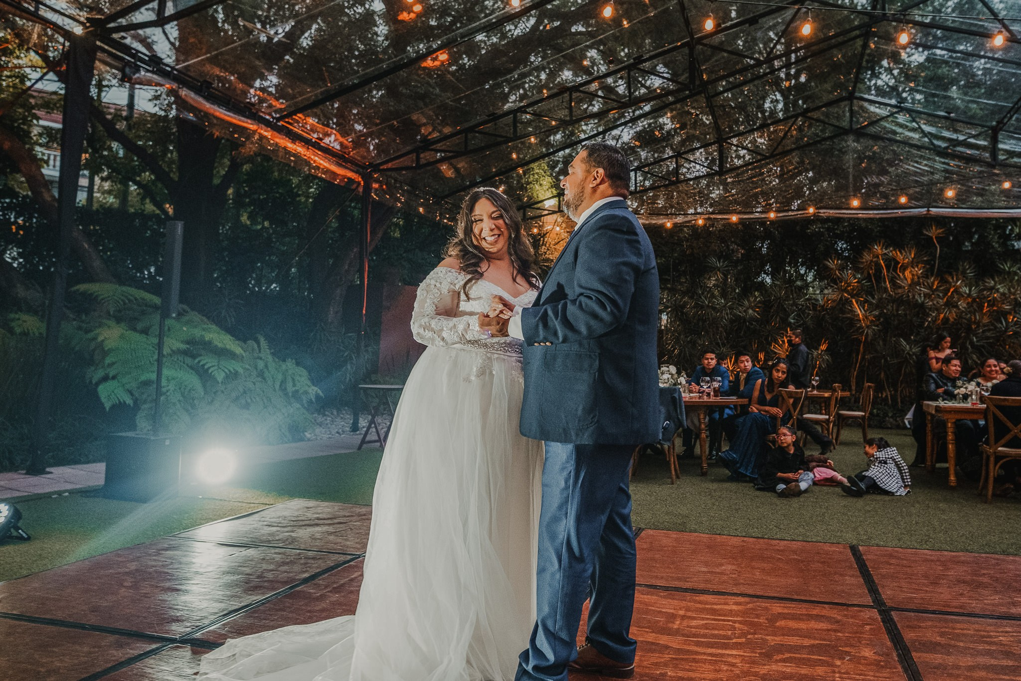 Arely & Eddie. Wedding and family photographer in Mexico City