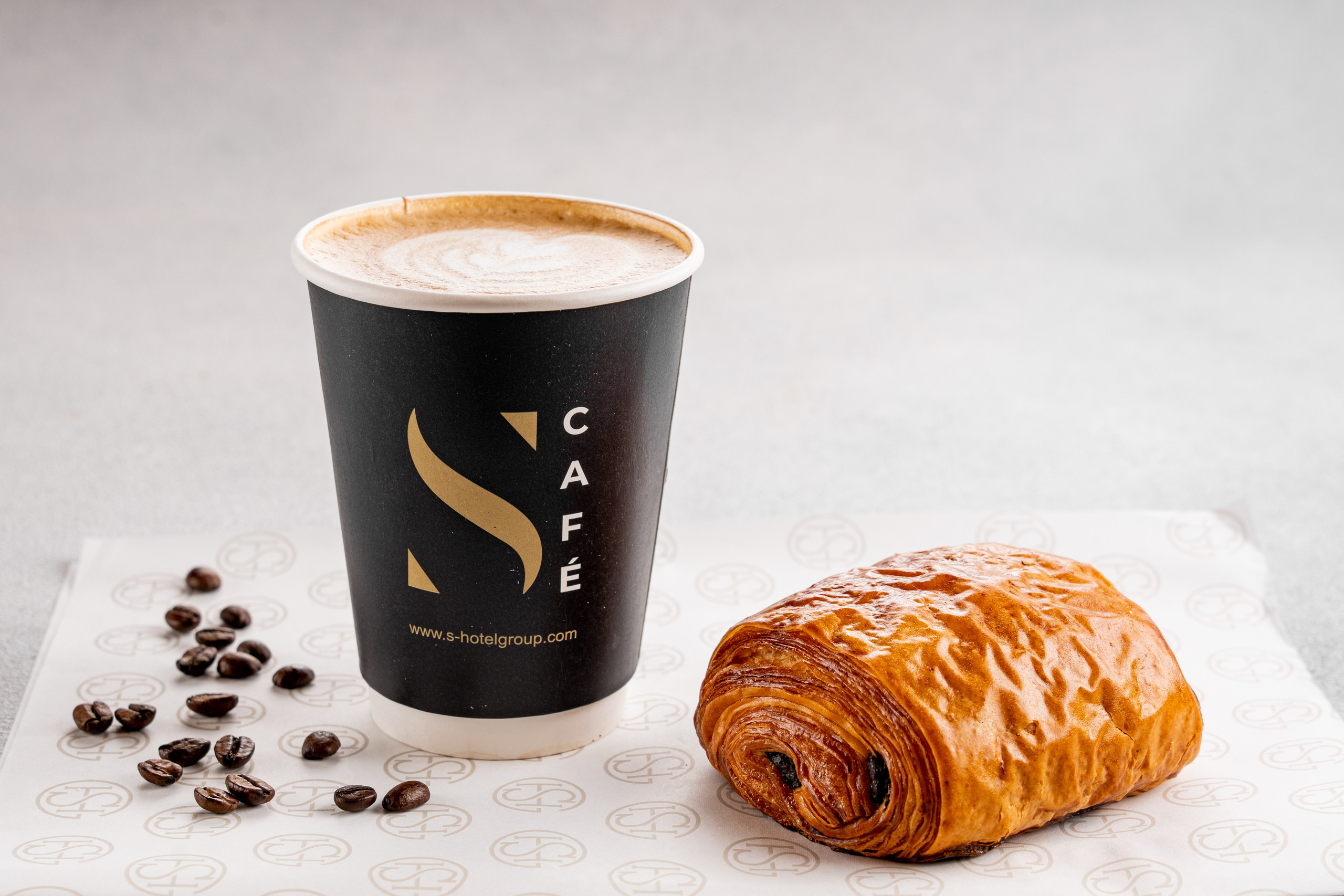 FOOD PHOTO. Photo and video production. Editing & retouching services. Training