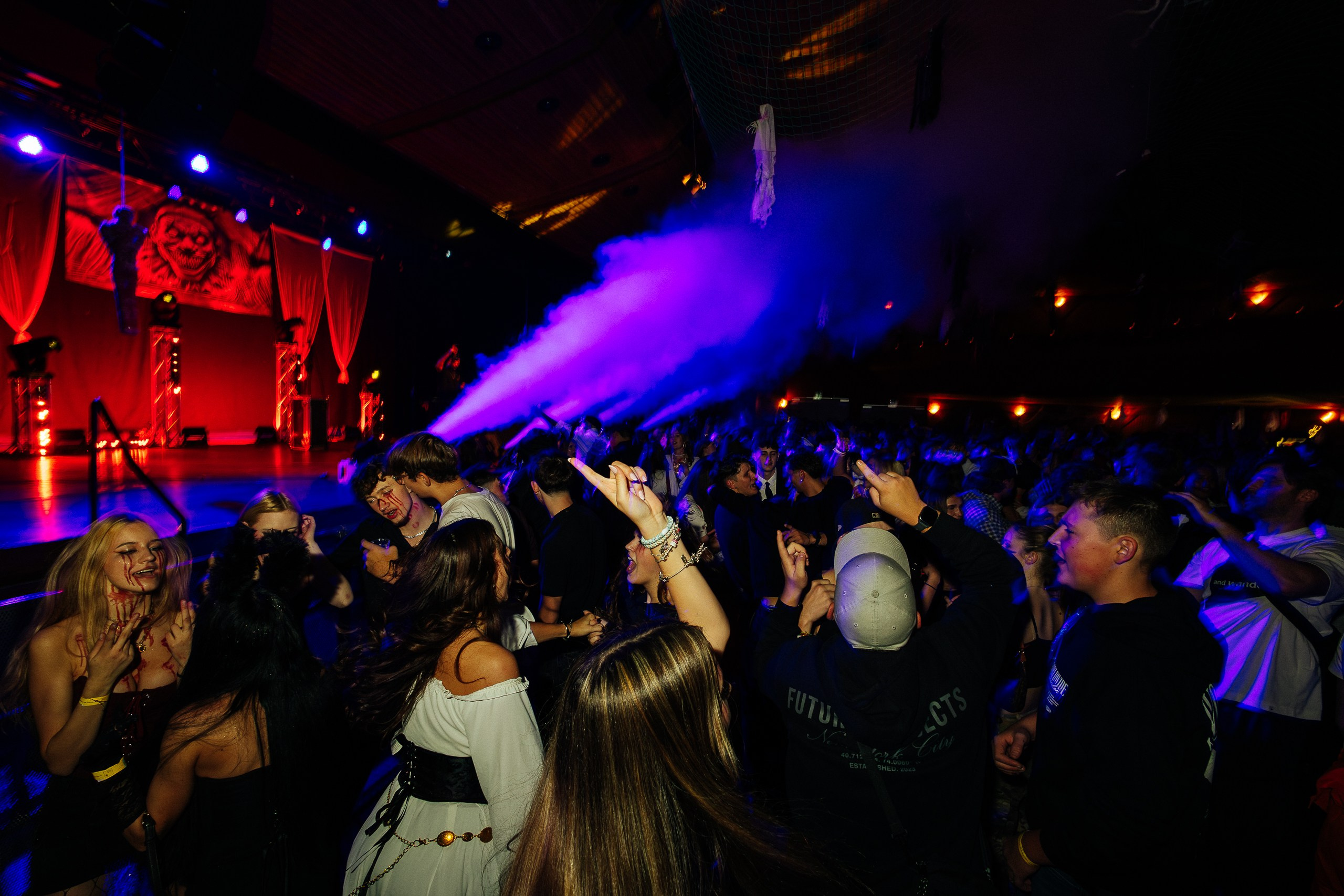 Halloween Telfs 2025. 808Media – Professionelle Foto- und Videografie für Restaurants, Hotels, Events und Hochzeiten in Innsbruck und Tirol