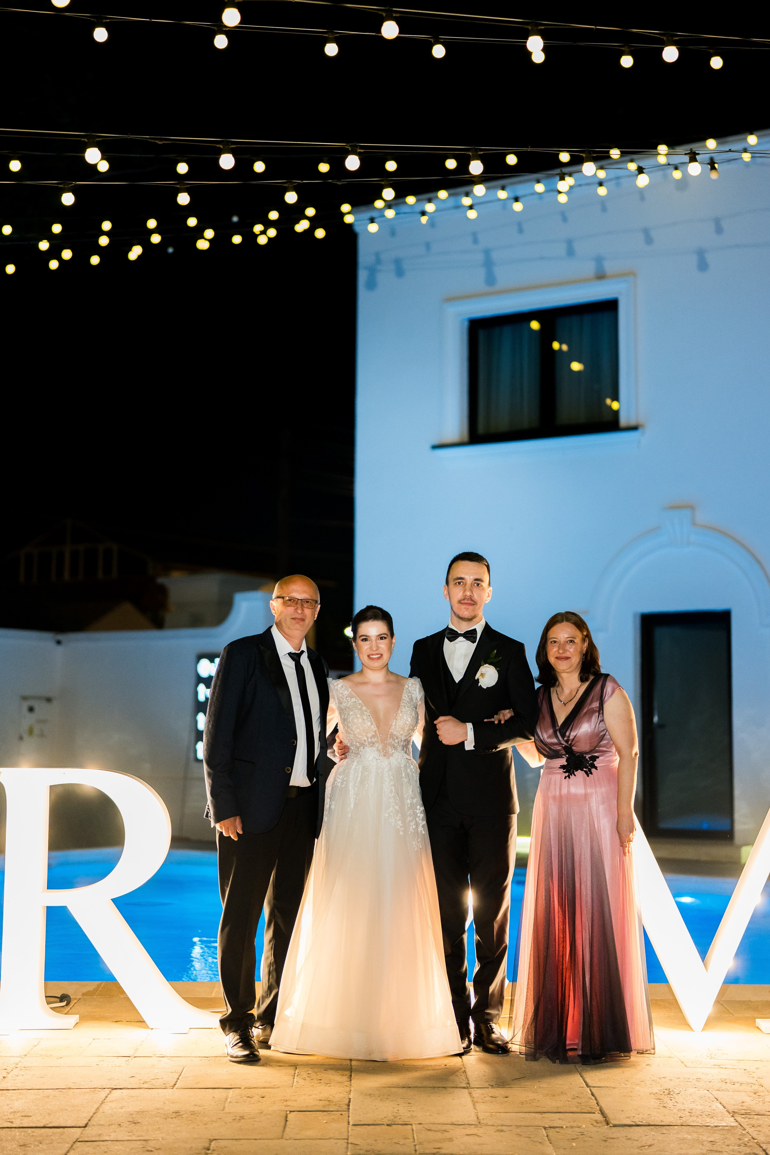 PARTY. Gabriel Florea — Fotograf nuntă București