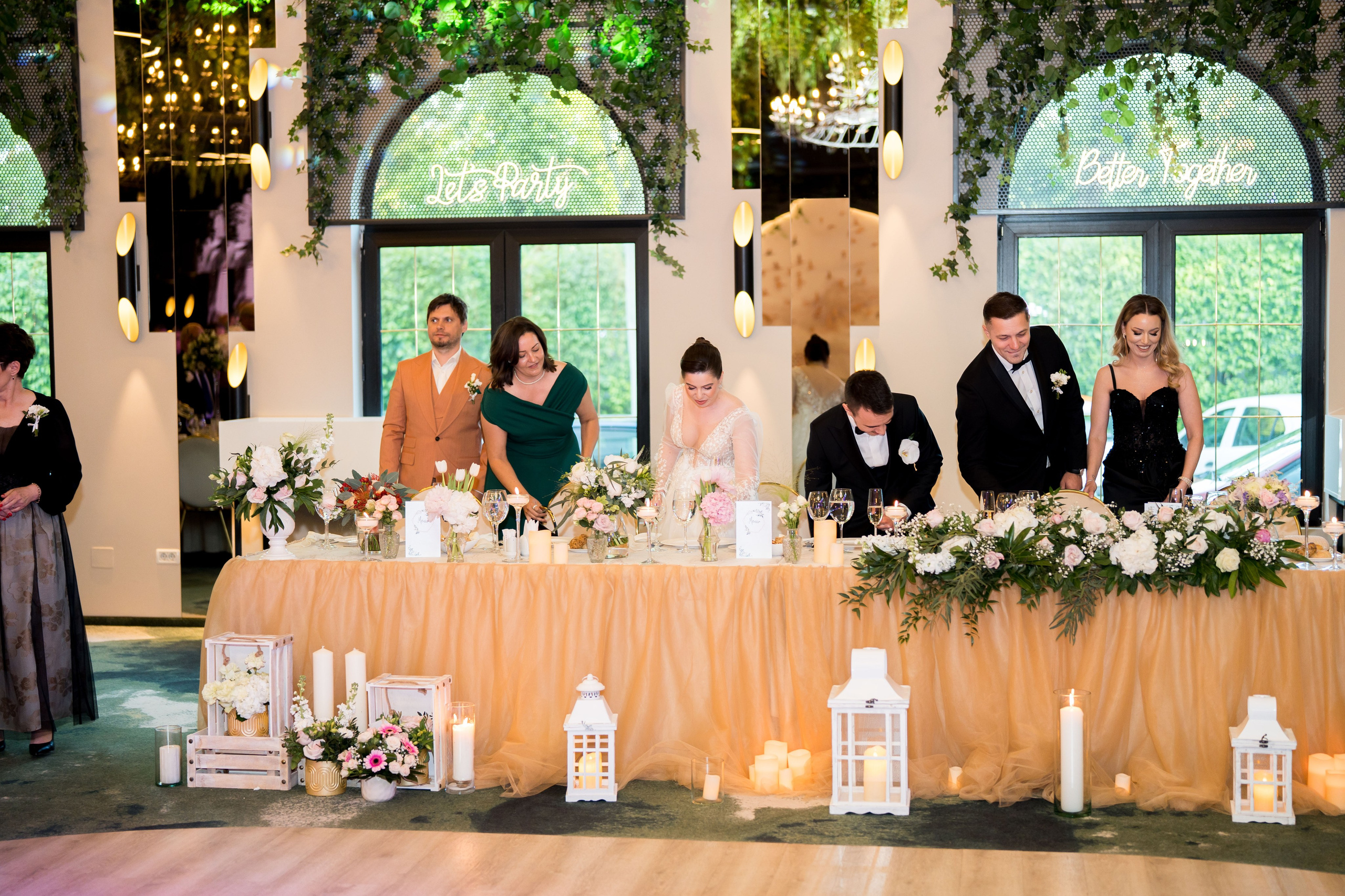 PARTY. Gabriel Florea — Fotograf nuntă București