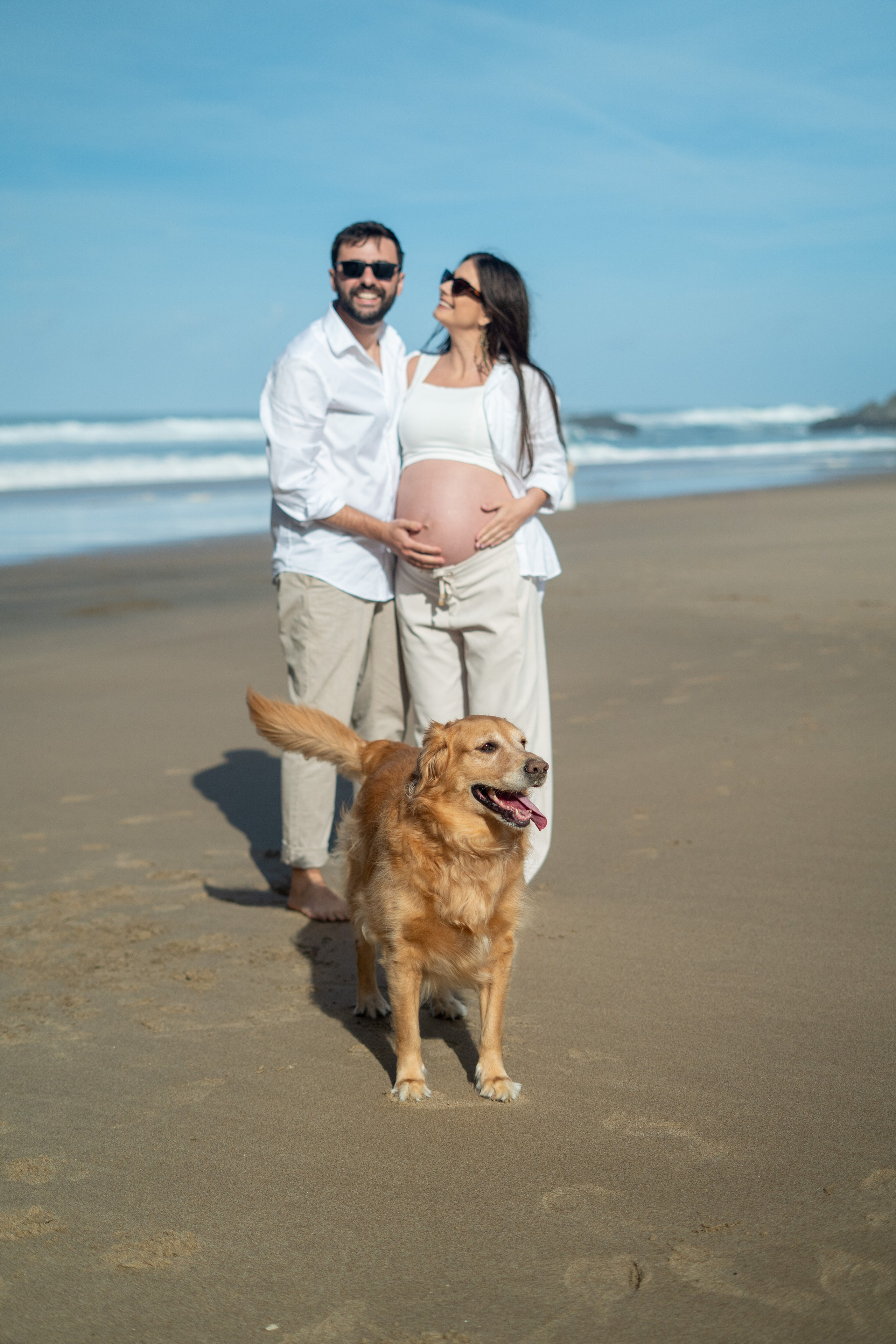 Ensaio Praia — Rafaela e César. Frames by Giovani Braga
