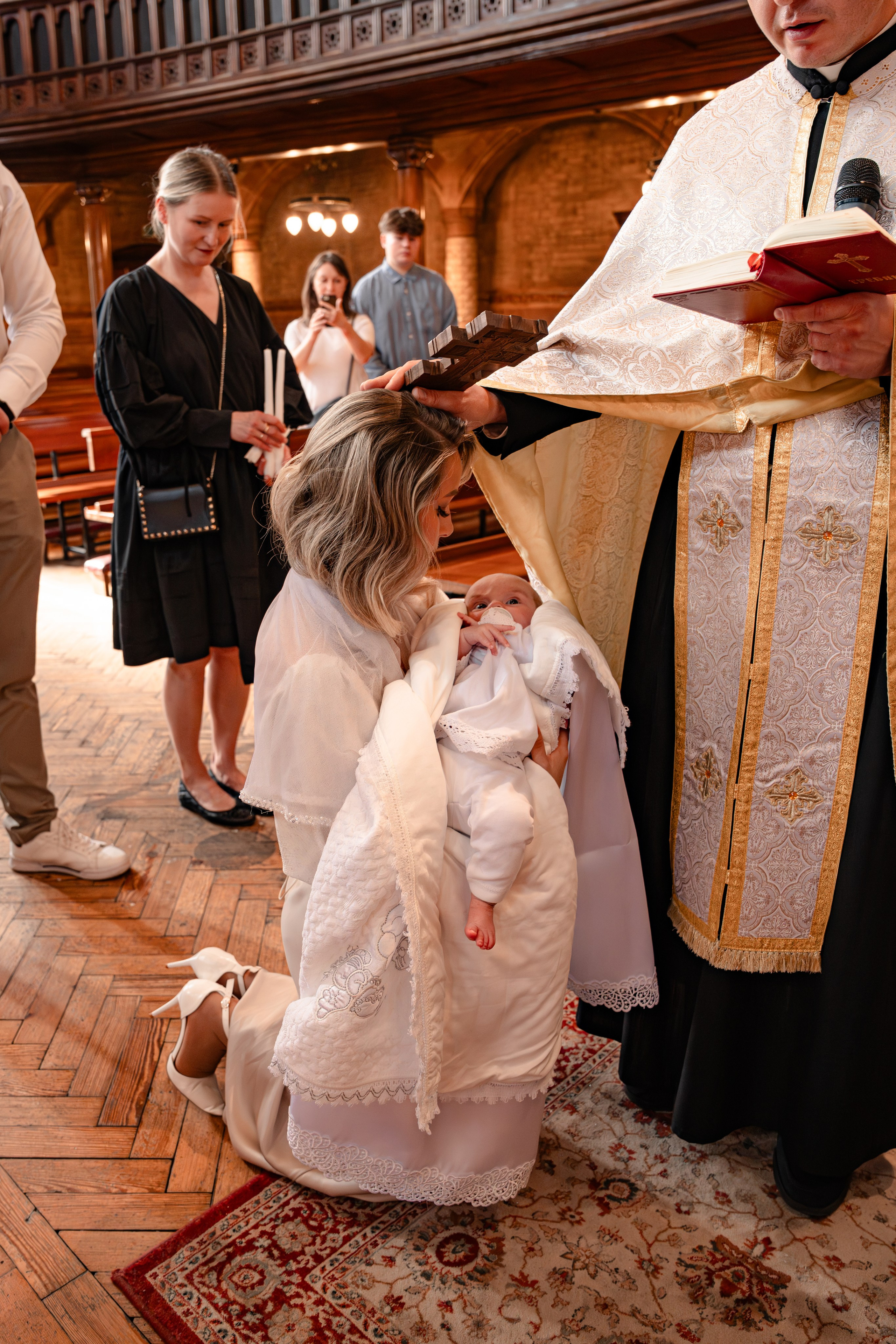 Lea Christening. Tonya Kyrylenko photographer in London