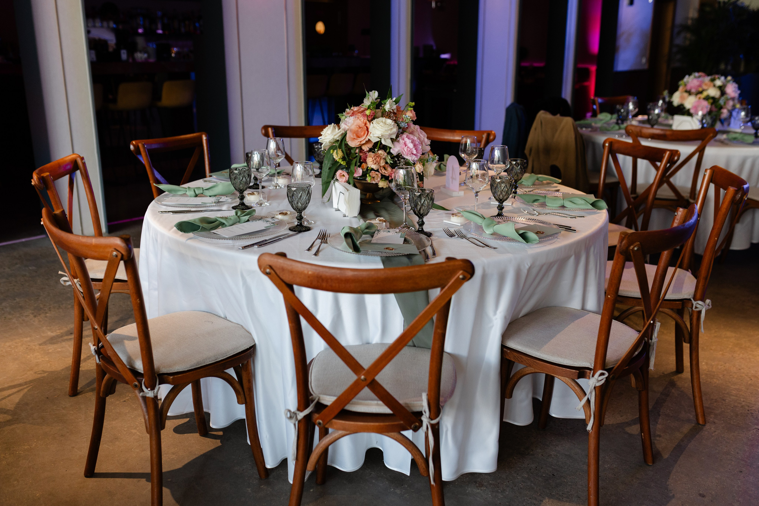 Flori & Cosmin. Main