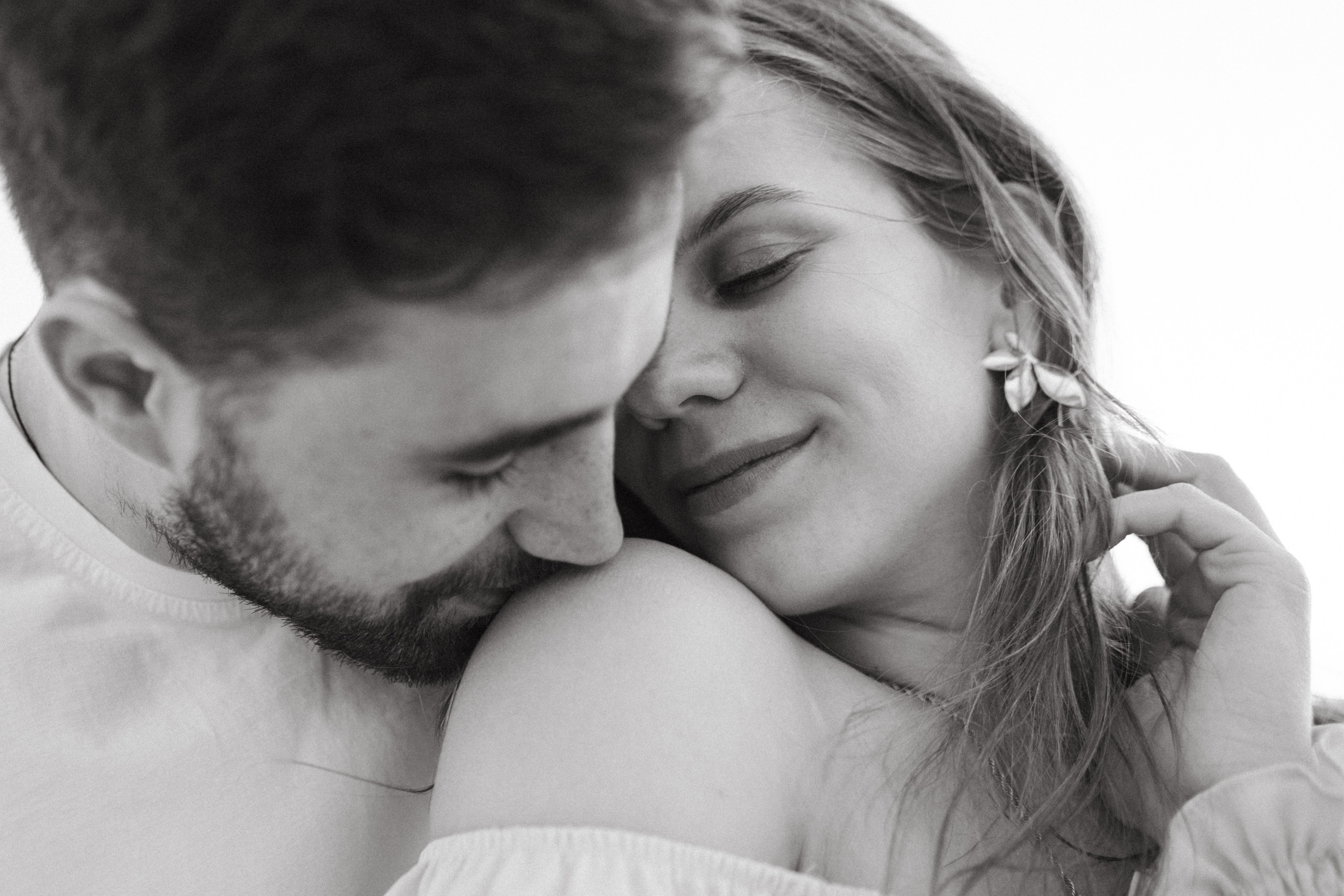 Dasha and Jenya. Maternity. Family photographer in Saudi Arabia