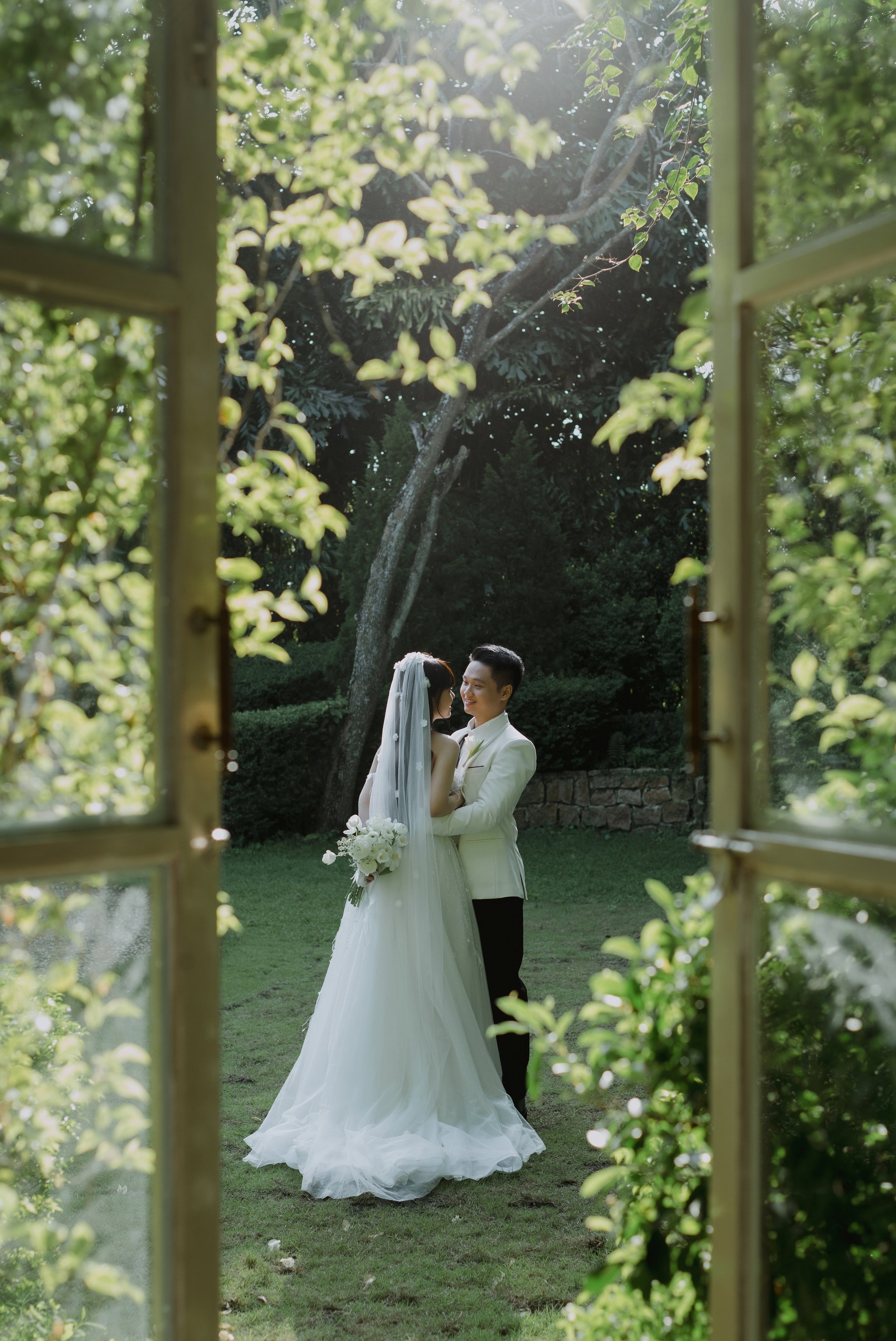 Luan + Truc. BenColor Studio