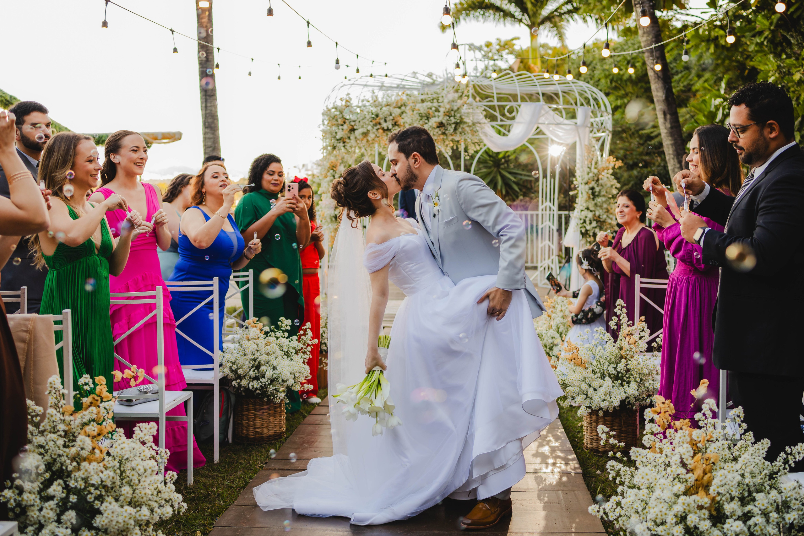 C & H — Leve, calmo e romântico. Fotografia de casamento em Belo Horizonte