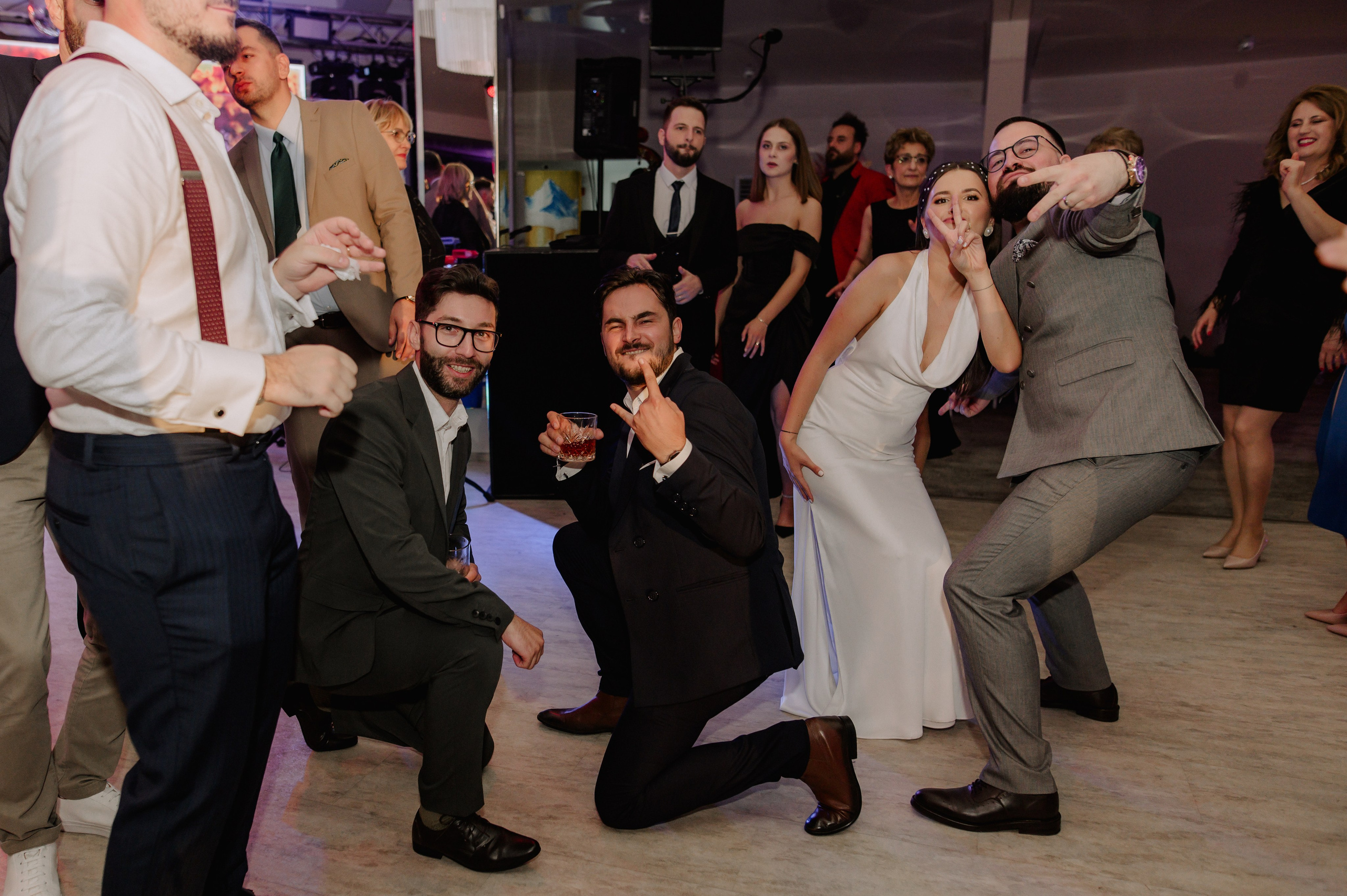 Nunta in Octombrie, in culorile toamnei , la Elysium , Iasi. Proud Vision Weddings | Wedding Photography & Film — Servicii profesionale Foto Video Nunta Iasi