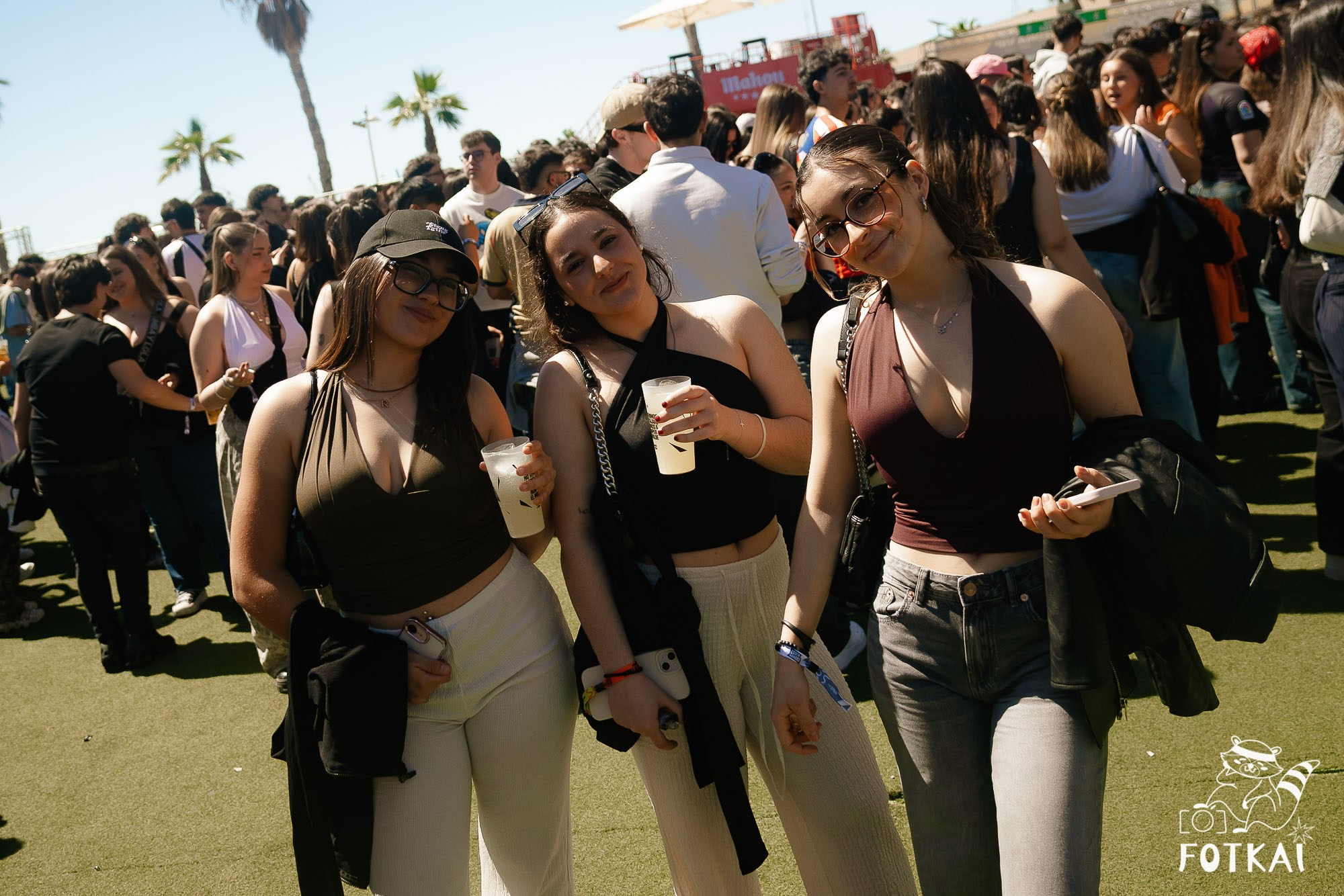 Costa Sonora 2026 Alicante Day 1 Photos — Find Yourself, Friends and Festival Crowd | FOTKAI