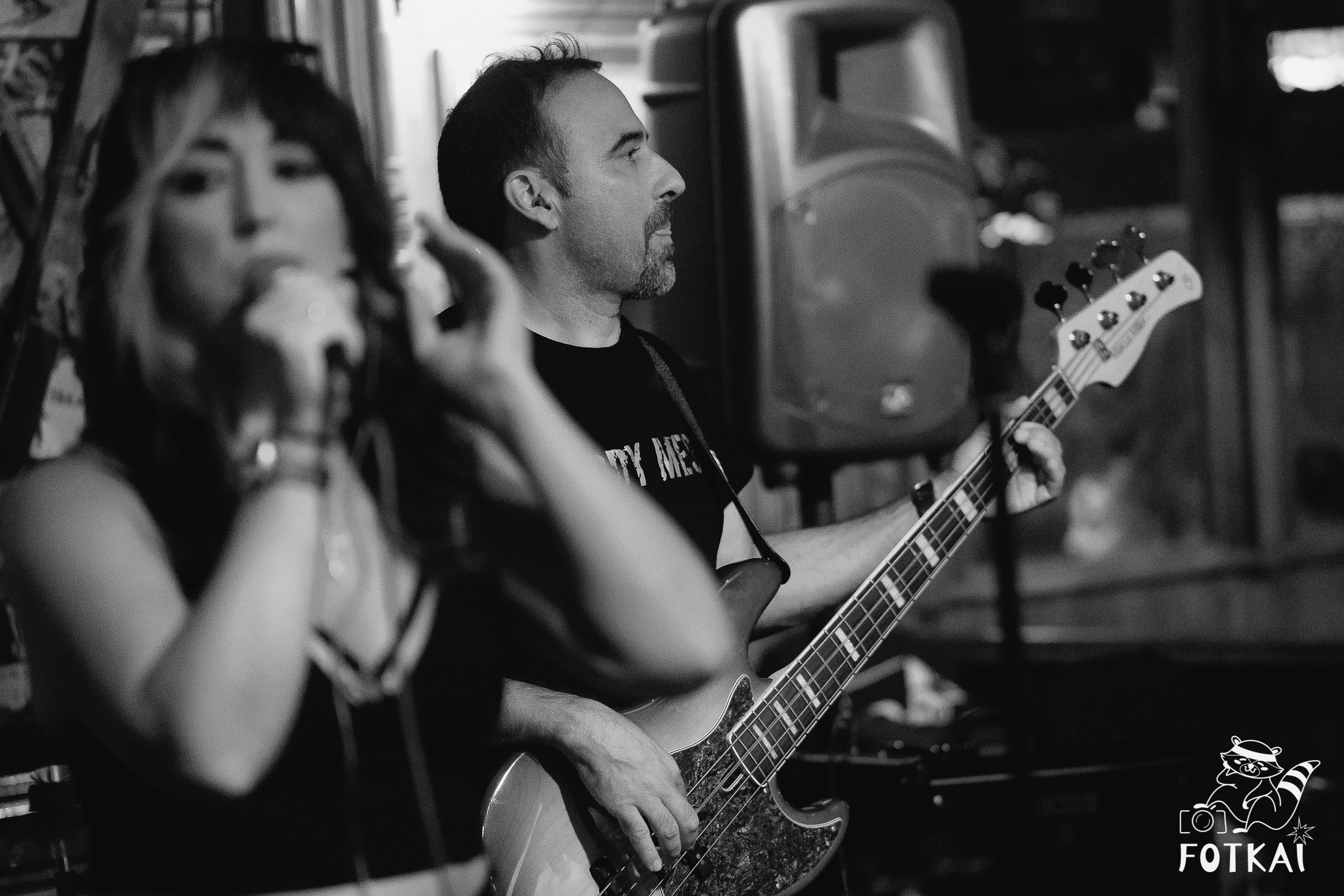 Bloody Mess en Shannon | Irish Pub: Reportaje fotográfico 15.08.25 | FOTKAI