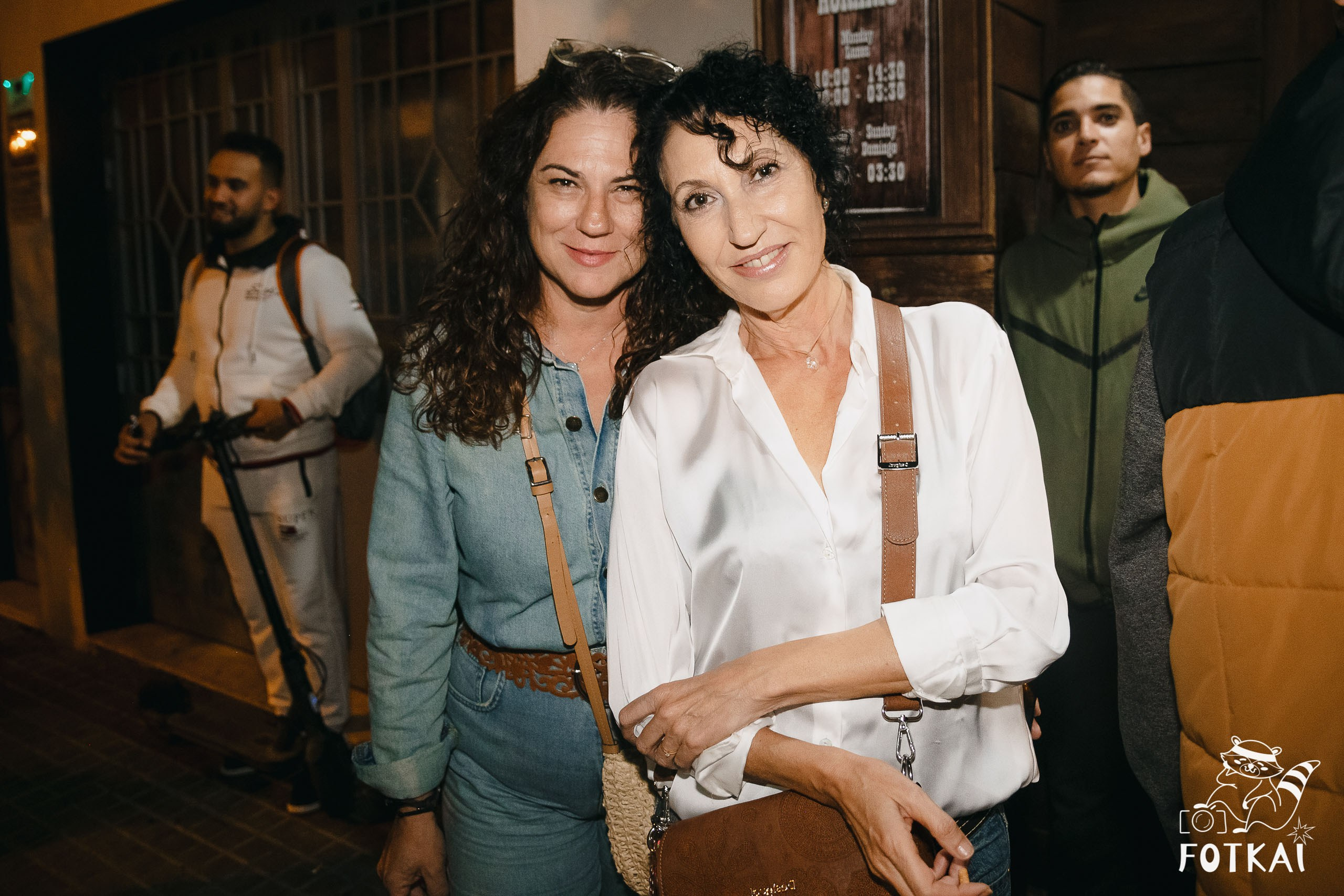 Фоторепортаж JAM Night в El Paso Bar, Torrevieja — живая музыка и атмосфера Коста-Бланки | FOTKAI