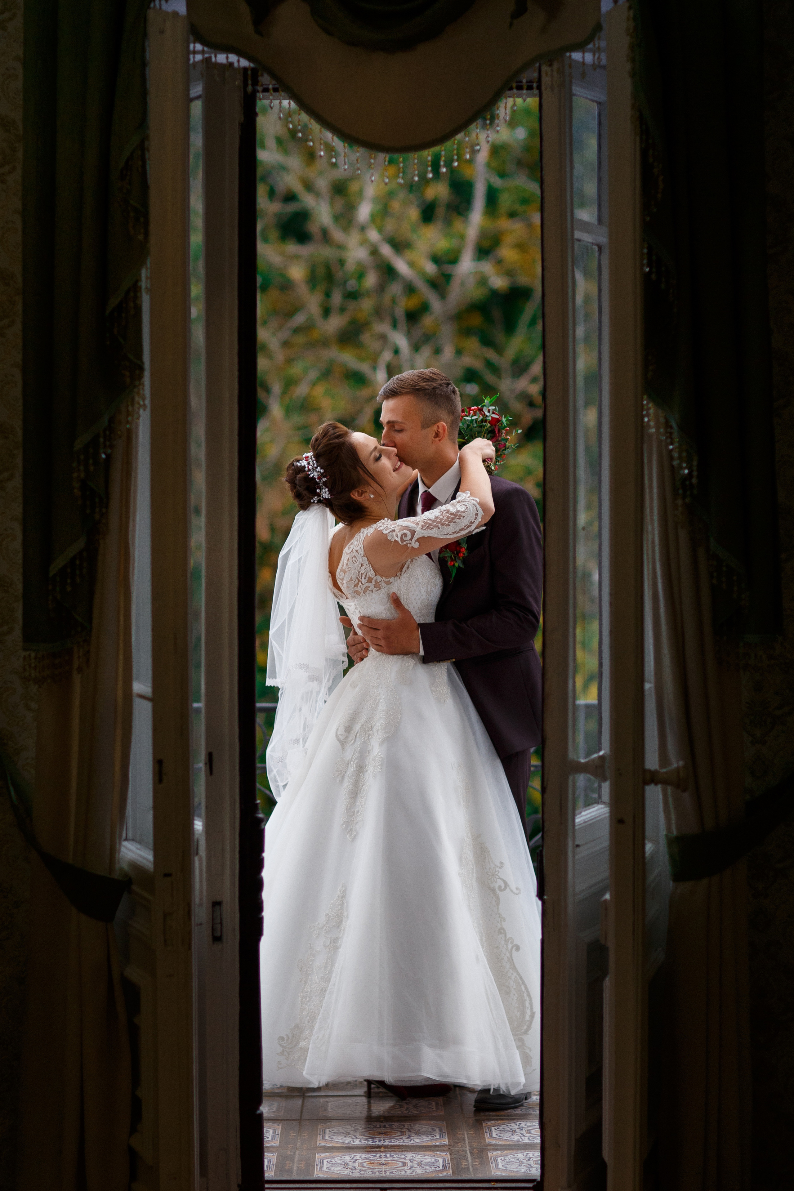 Weddings. Wedding & family photographer in Dorset, England. Nataliia Honcharenko