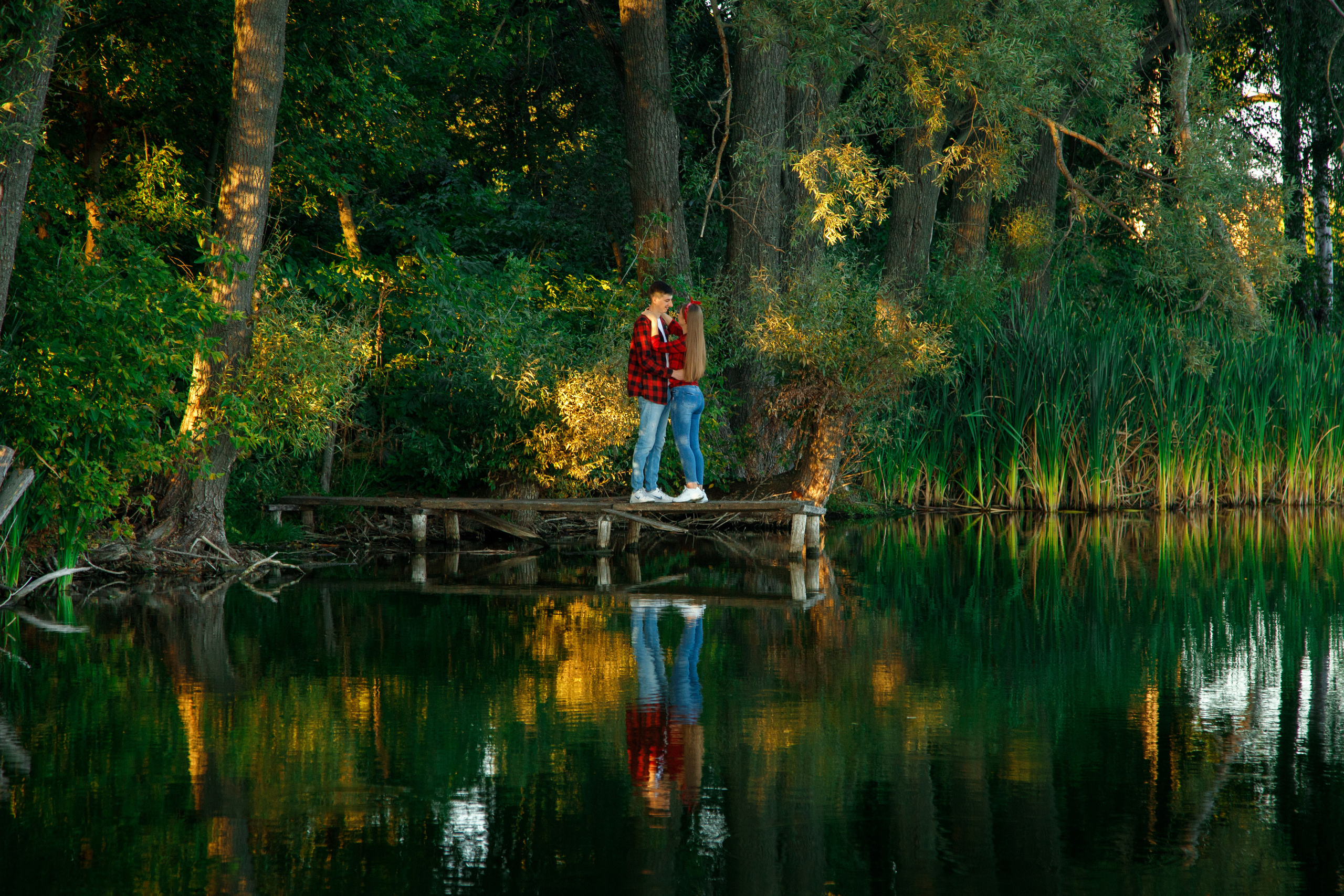 Love story. Wedding & family photographer in Dorset, England. Nataliia Honcharenko