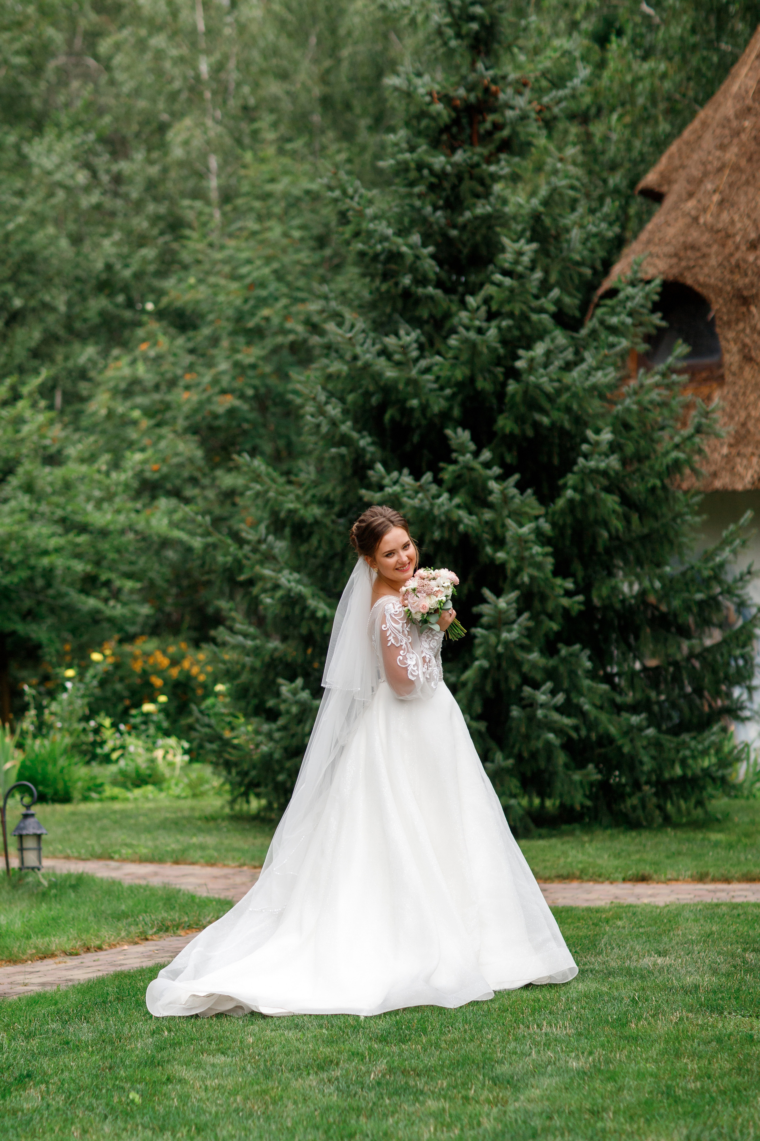 Weddings. Wedding & family photographer in Dorset, England. Nataliia Honcharenko