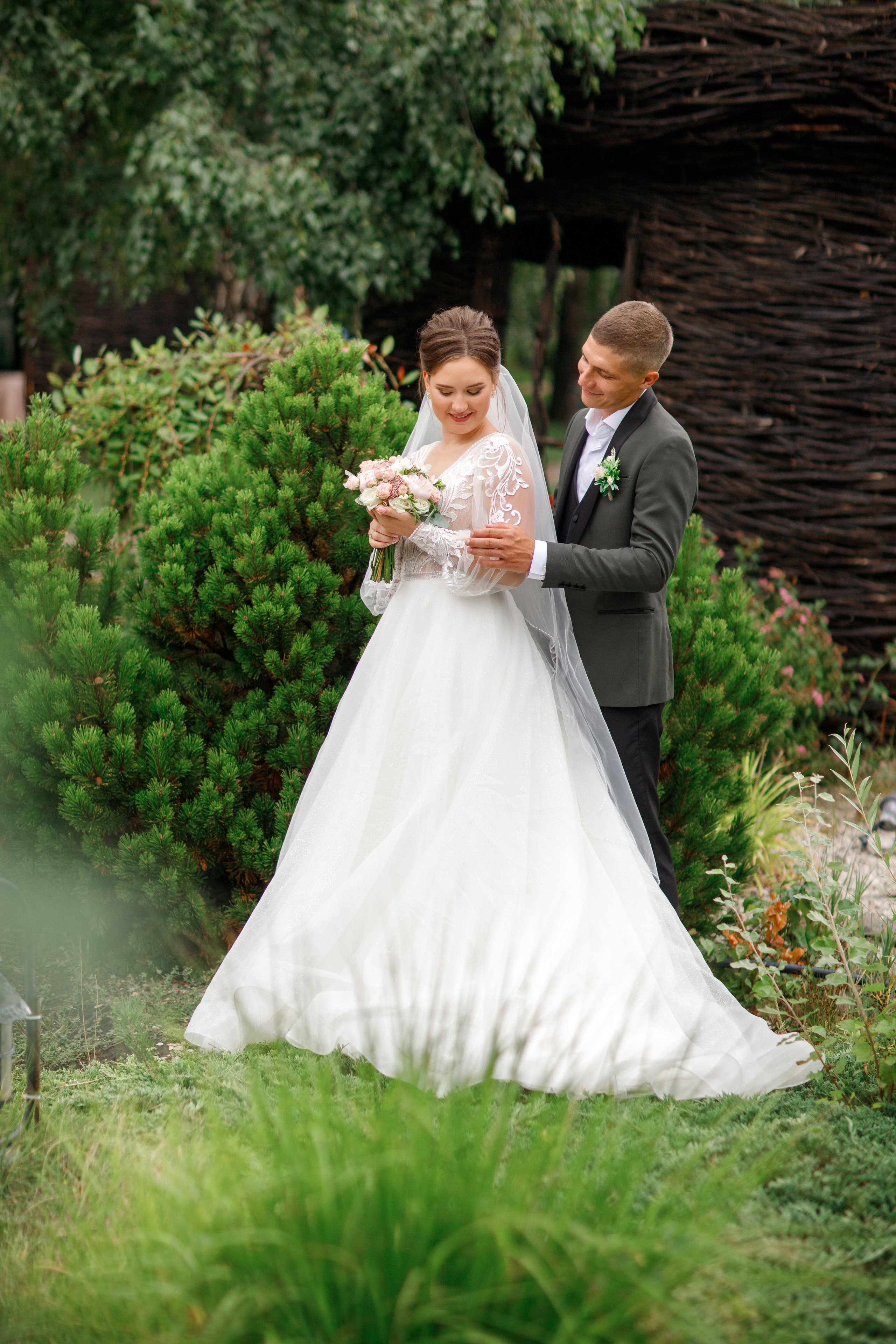 Weddings. Wedding & family photographer in Dorset, England. Nataliia Honcharenko