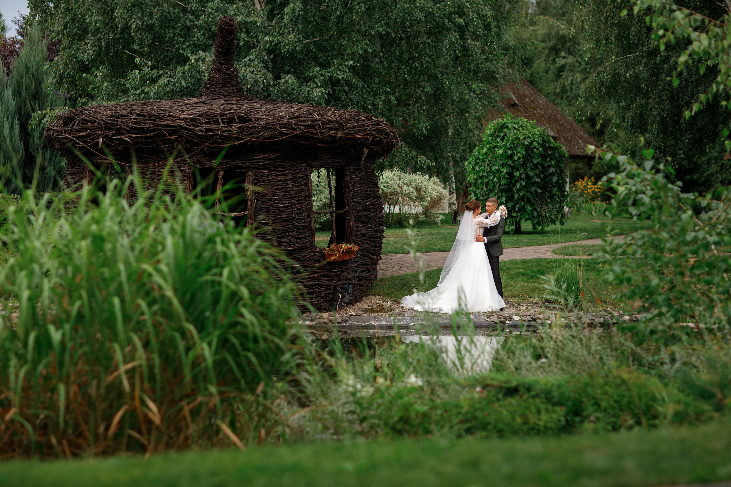 Weddings. Wedding & family photographer in Dorset, England. Nataliia Honcharenko