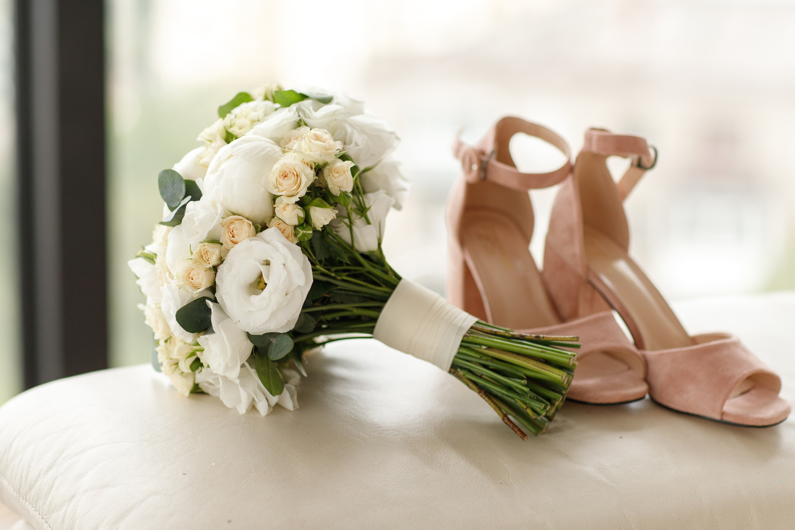 Weddings. Wedding & family photographer in Dorset, England. Nataliia Honcharenko