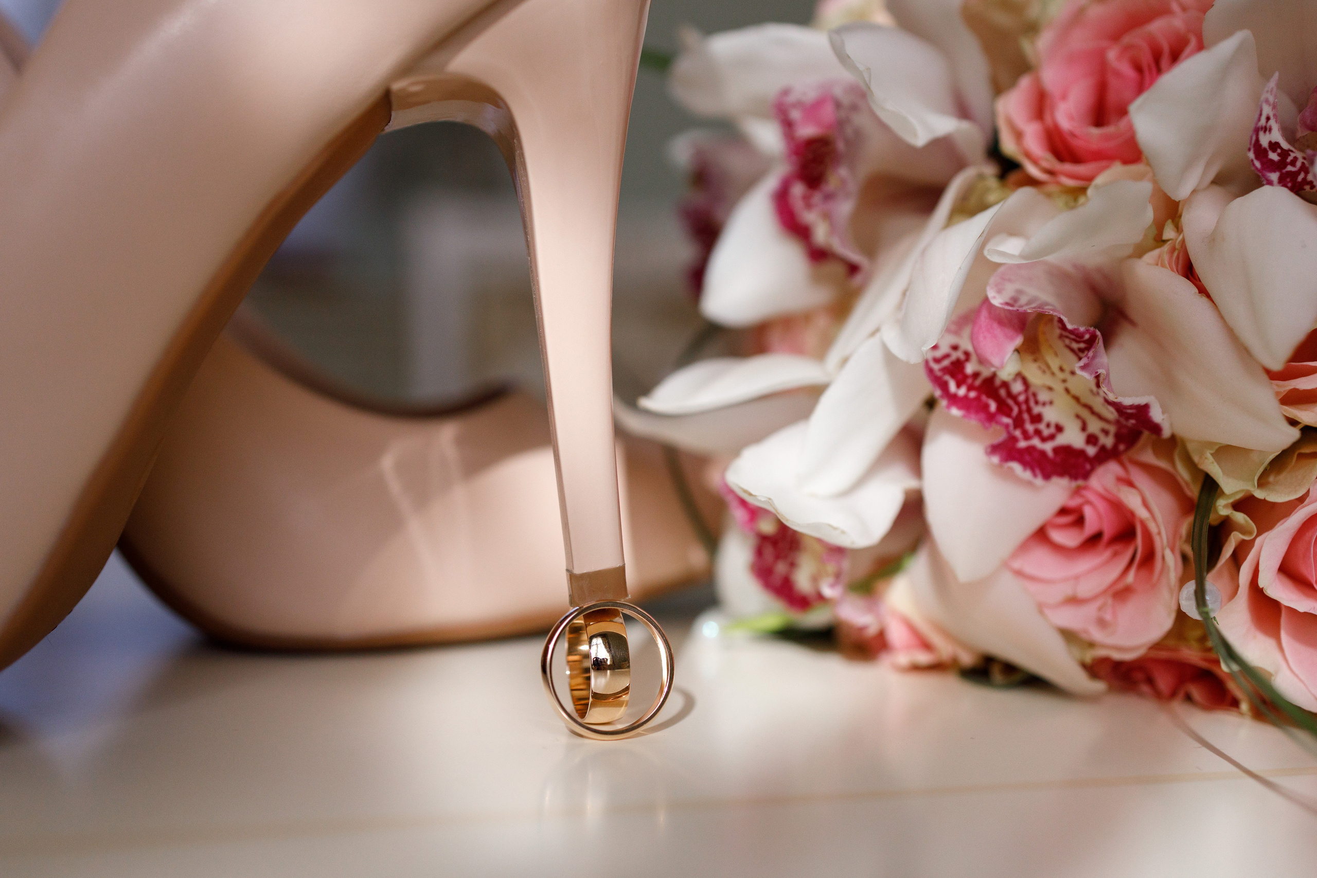 Weddings. Wedding & family photographer in Dorset, England. Nataliia Honcharenko