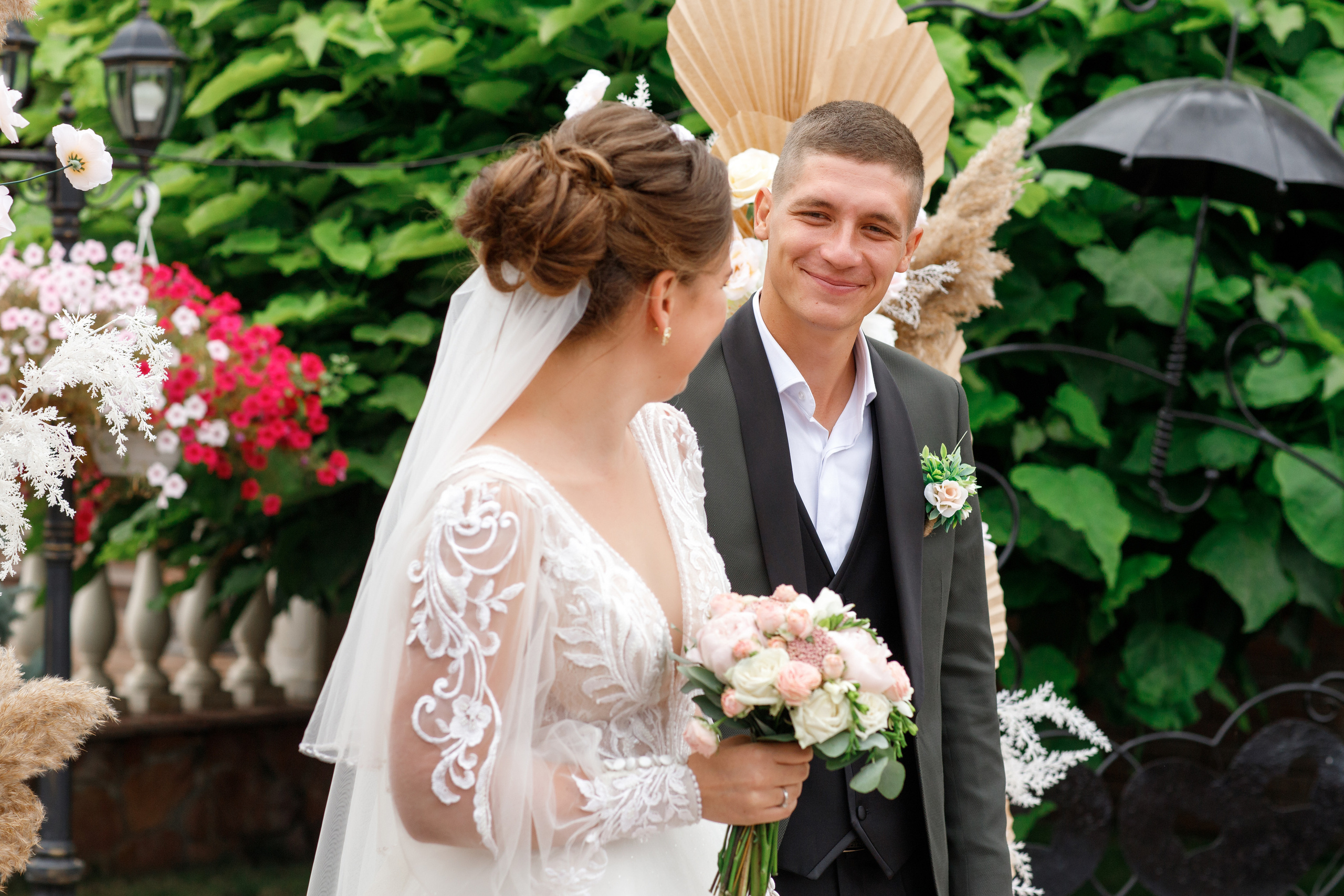Weddings. Wedding & family photographer in Dorset, England. Nataliia Honcharenko