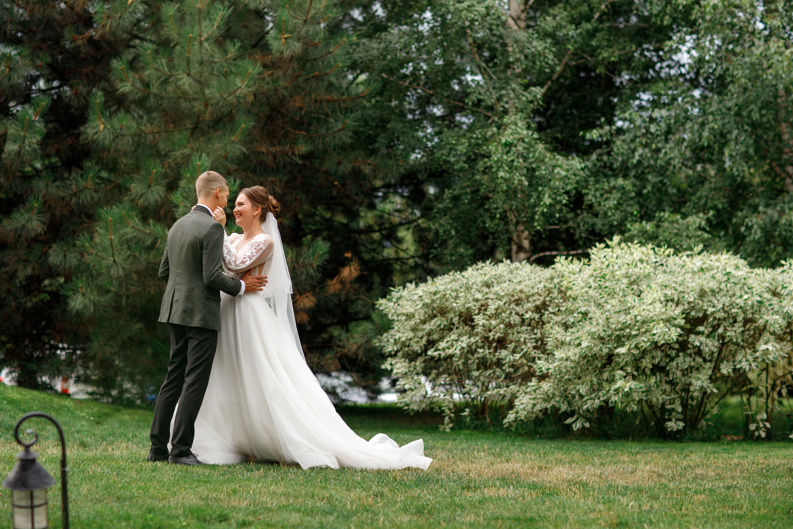 Weddings. Wedding & family photographer in Dorset, England. Nataliia Honcharenko