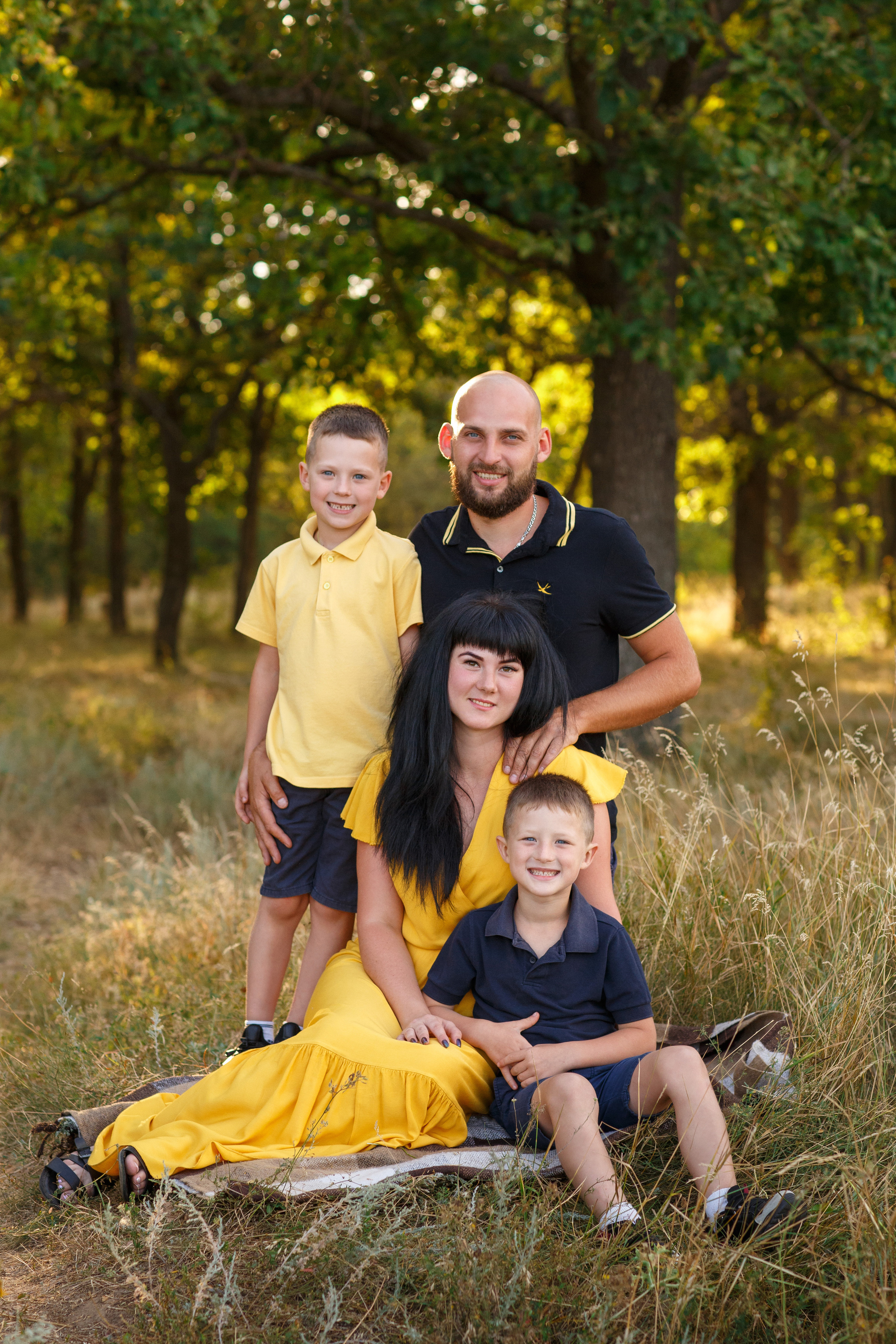 Family. Wedding & family photographer in Dorset, England. Nataliia Honcharenko