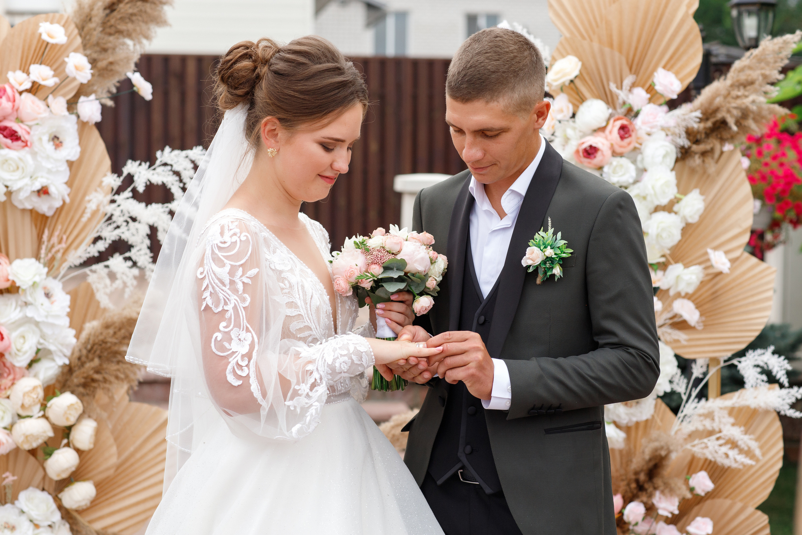 Weddings. Wedding & family photographer in Dorset, England. Nataliia Honcharenko