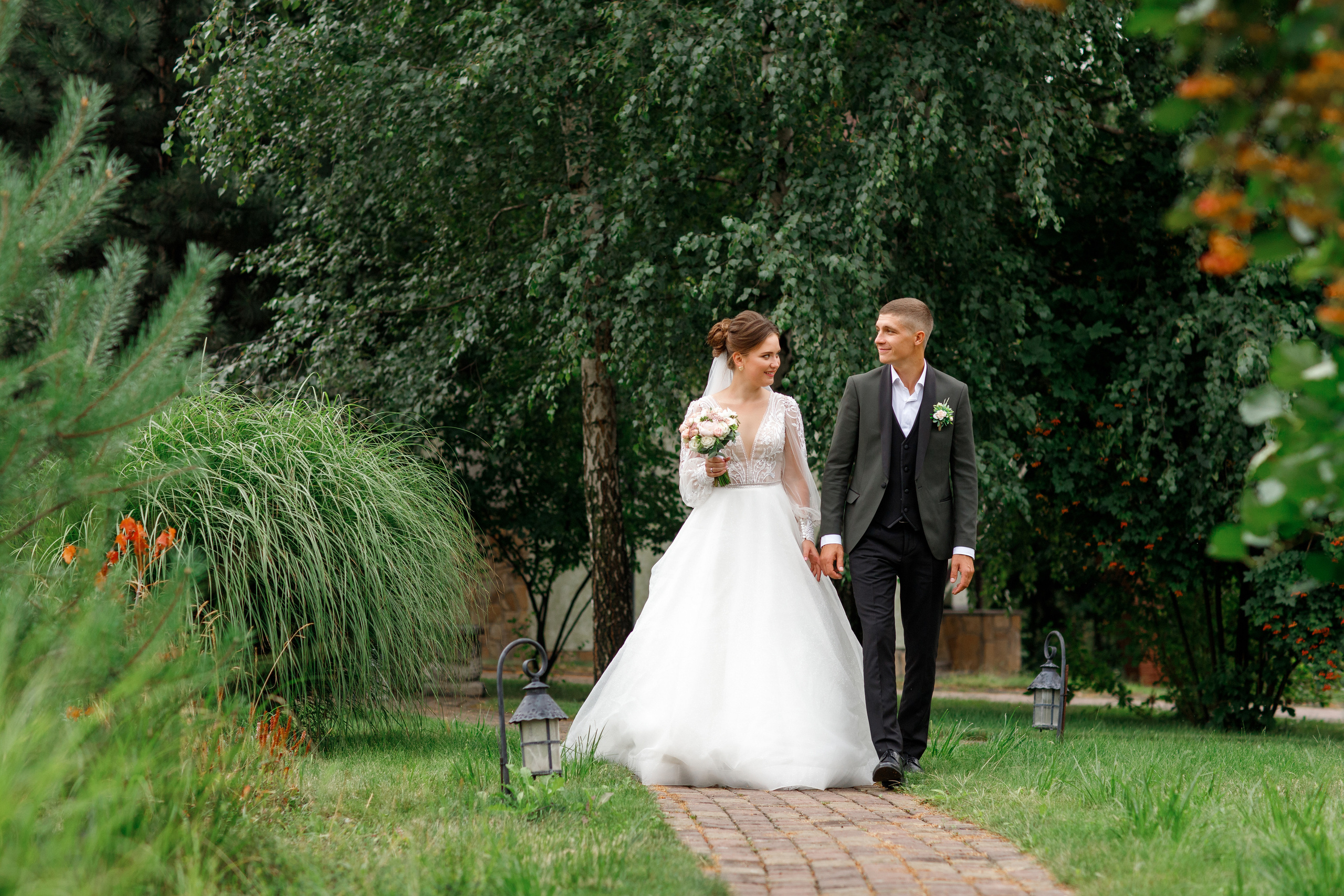 Weddings. Wedding & family photographer in Dorset, England. Nataliia Honcharenko