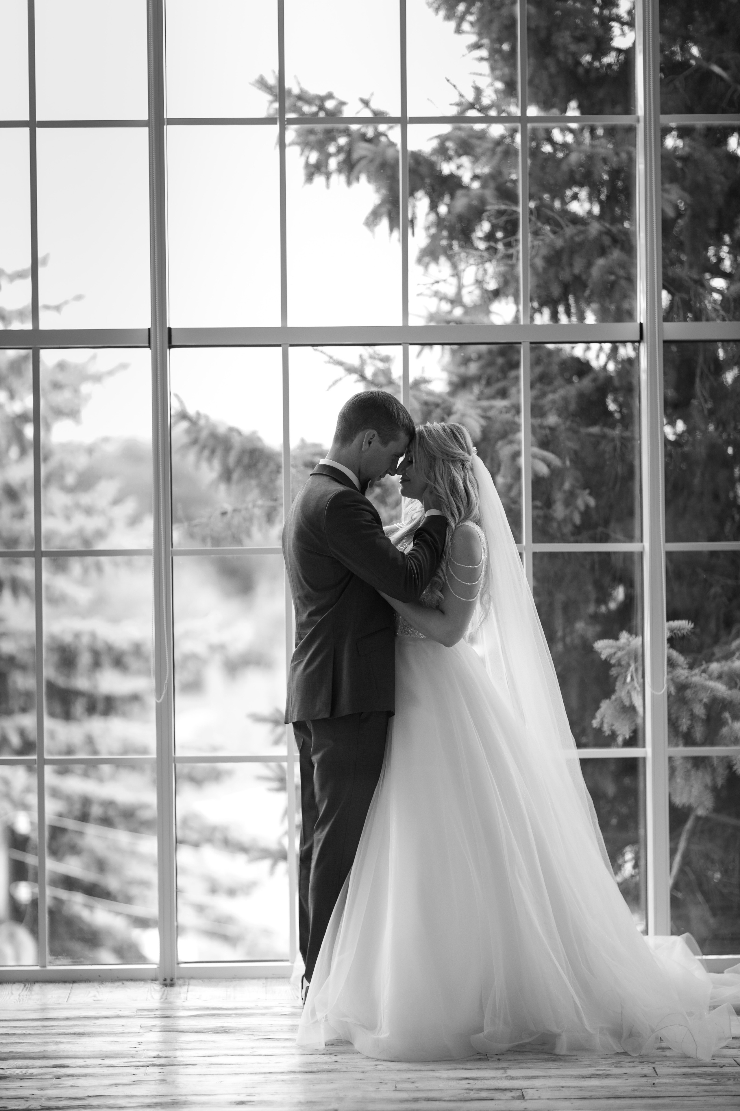 Weddings. Wedding & family photographer in Dorset, England. Nataliia Honcharenko