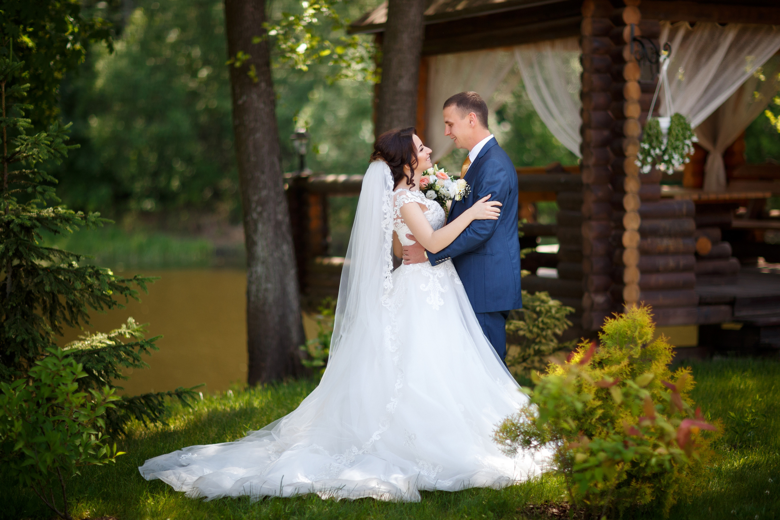 Weddings. Wedding & family photographer in Dorset, England. Nataliia Honcharenko