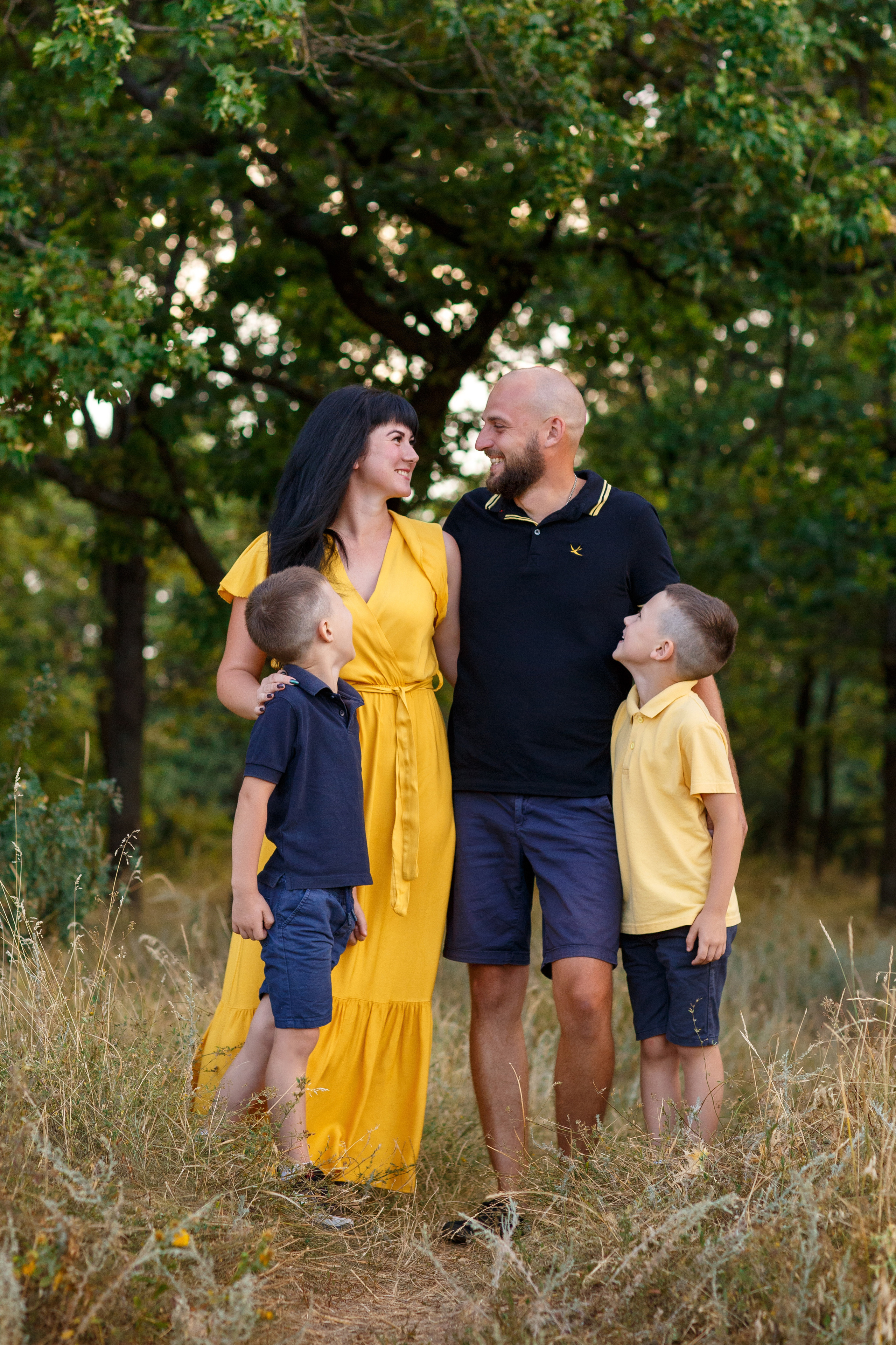 Family. Wedding & family photographer in Dorset, England. Nataliia Honcharenko