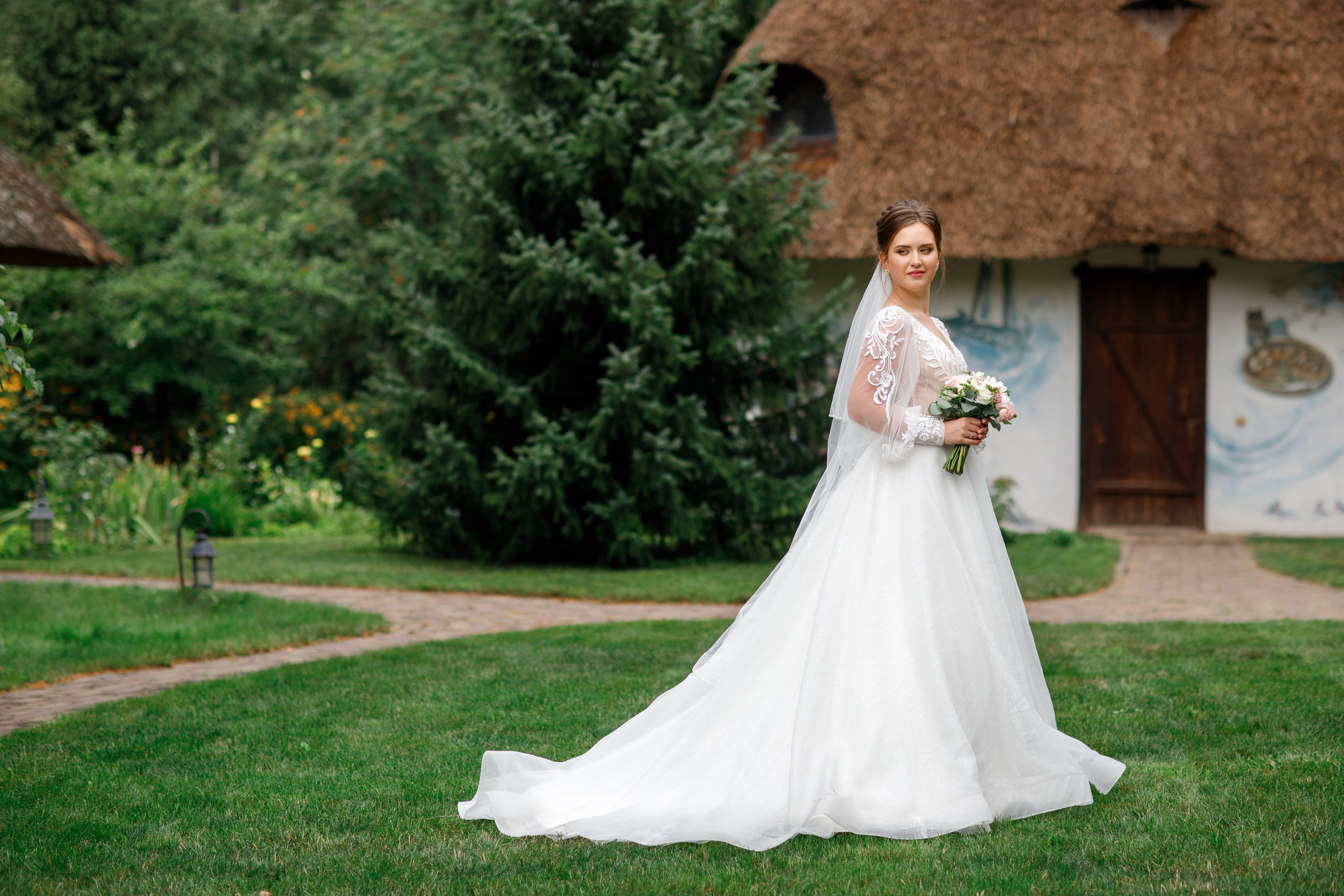 Weddings. Wedding & family photographer in Dorset, England. Nataliia Honcharenko