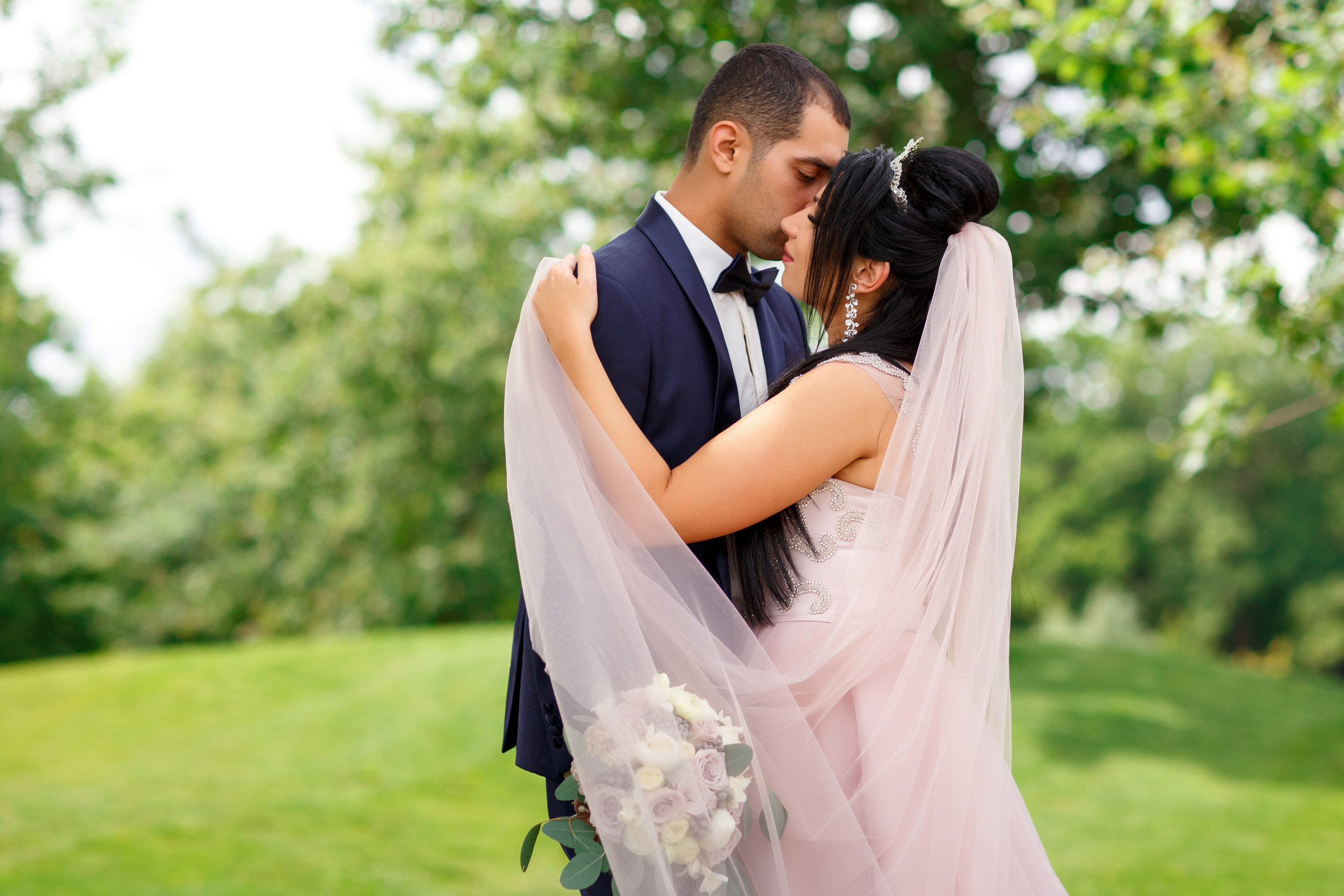 Weddings. Wedding & family photographer in Dorset, England. Nataliia Honcharenko