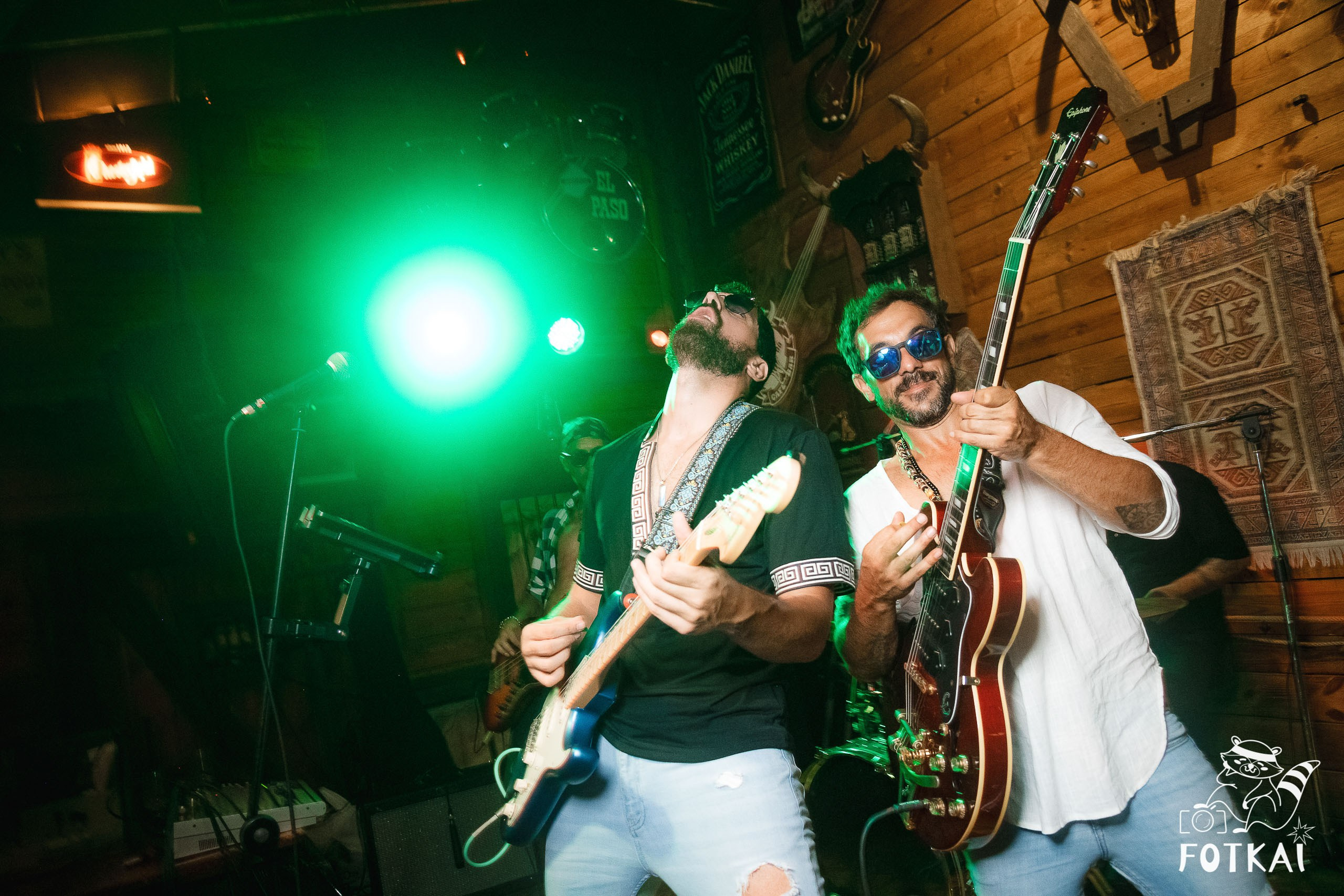 Stones of the Coast en El Paso Rock Bar Torrevieja: Reportaje fotográfico 20.09.25 | FOTKAI