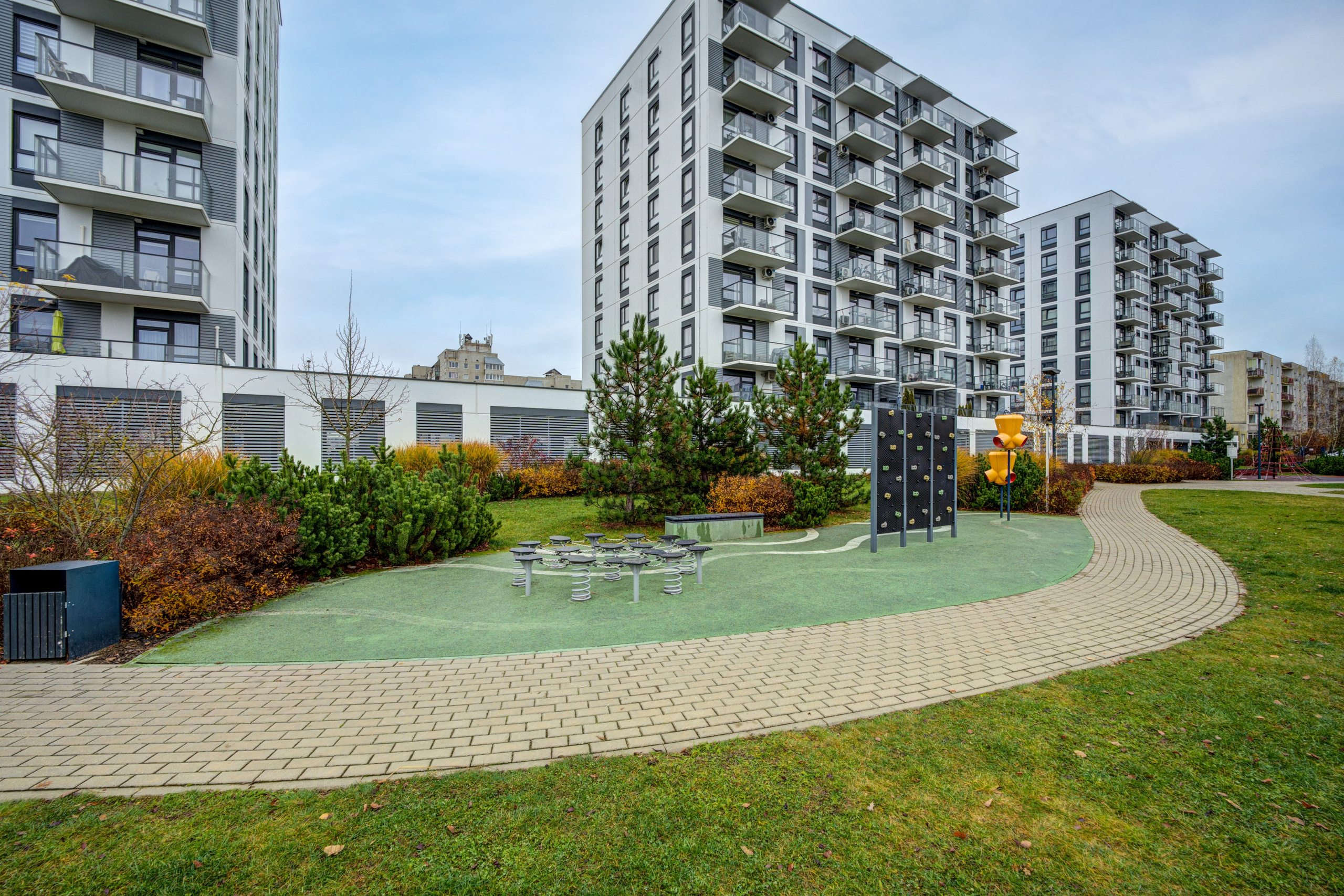 Karaliaučiaus g. 9 c, 2 k buto fotosesija. Elina Sapiega fotografė Vilniuje