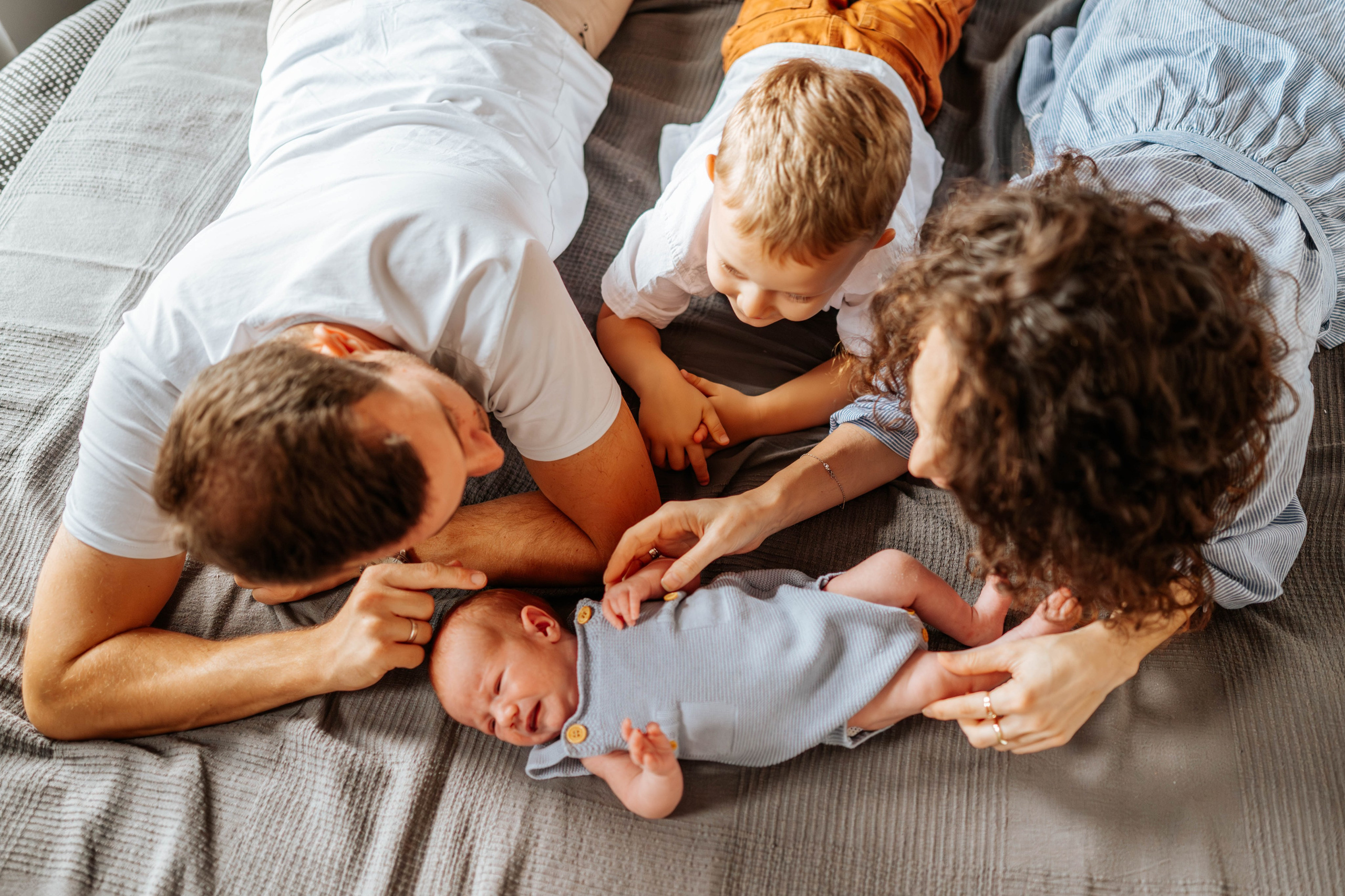 Sanja, Dušan, Teodor i Viktor - porodično fotografisanje. Dečiji i porodični fotograf