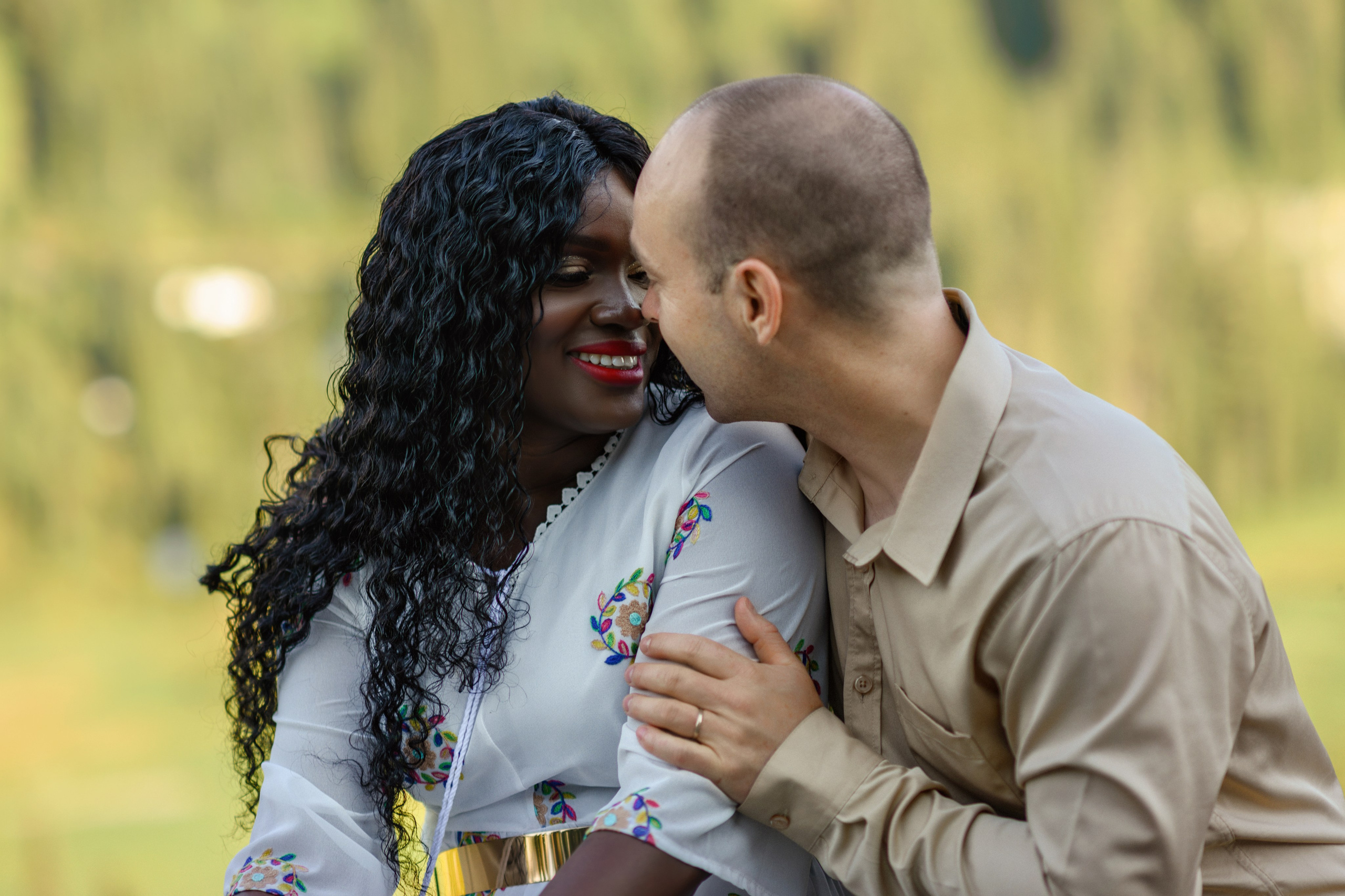 Carline and her family. Wedding & family photography in Seattle area. Helen Michelle photographer