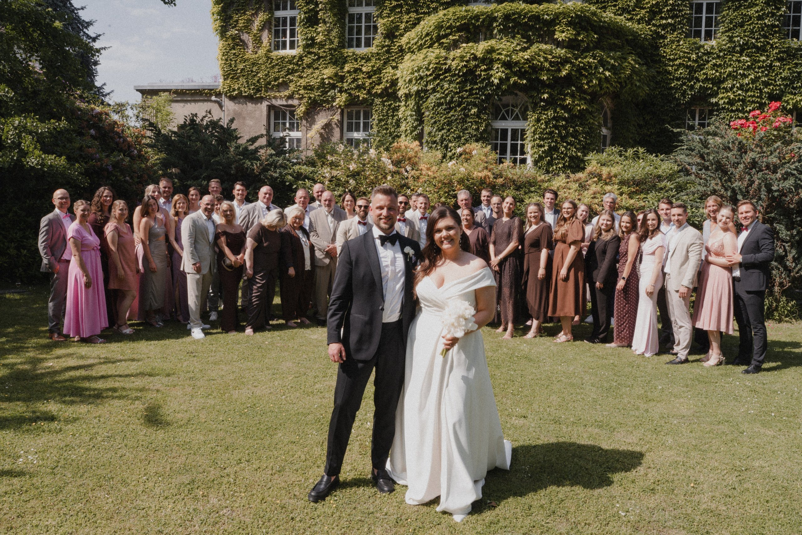 Jessica & Felix I Gesellschaft Harmonie Bochum. Hochzeitsfotografin Bochum | Halyna Reiche Fotografie NRW