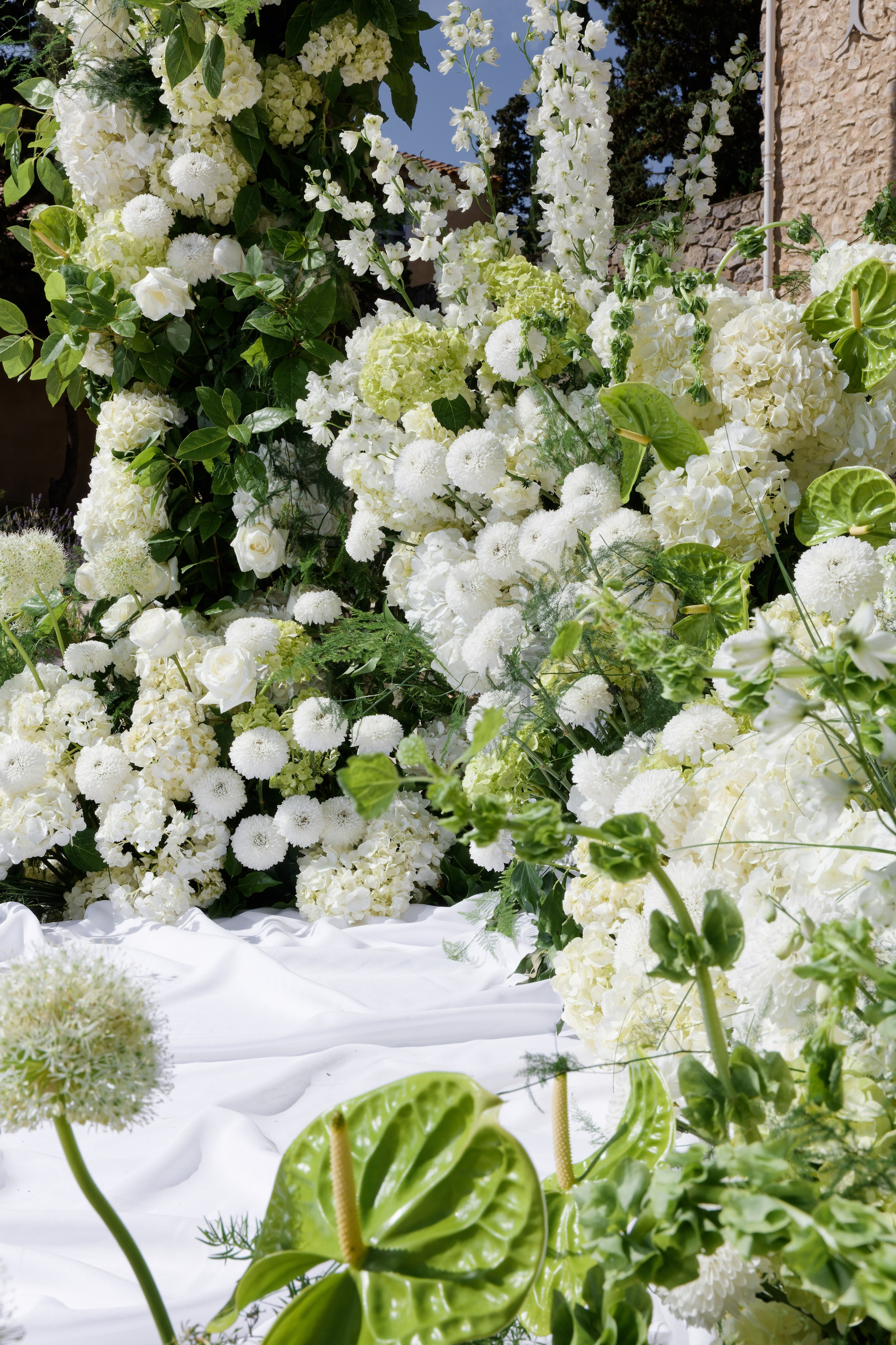 Wedding at Château L’Hospitalet in Narbonne, France. Destination Wedding Photographer — Nikita Burtsev