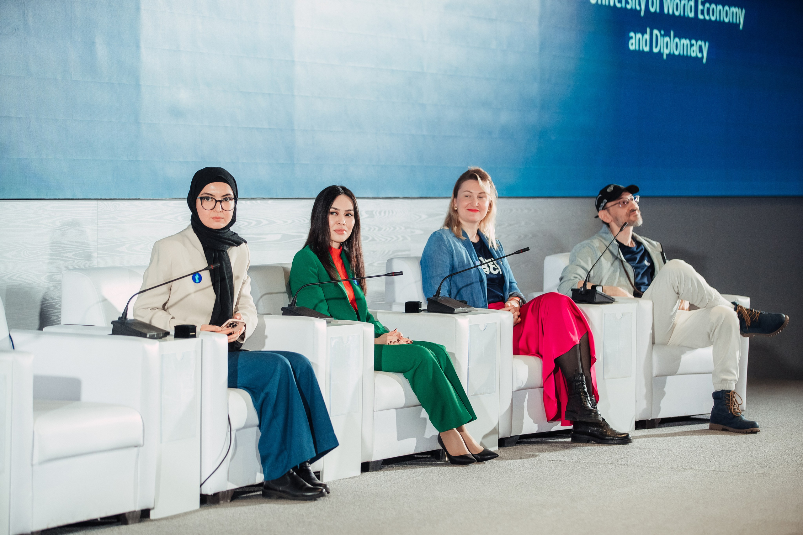 Конференции, тимбилдинги, Форумы. PRIME STUDIO