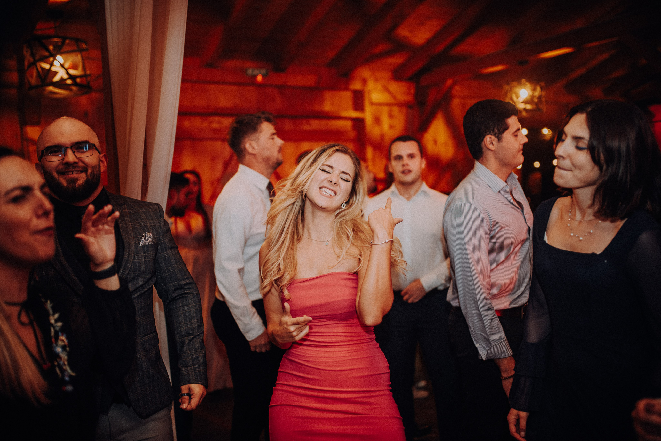 | Carmen & Jaewon |. Alex Vasilie | Fotograf de Nuntă, Botez și Portret | Cluj-Napoca