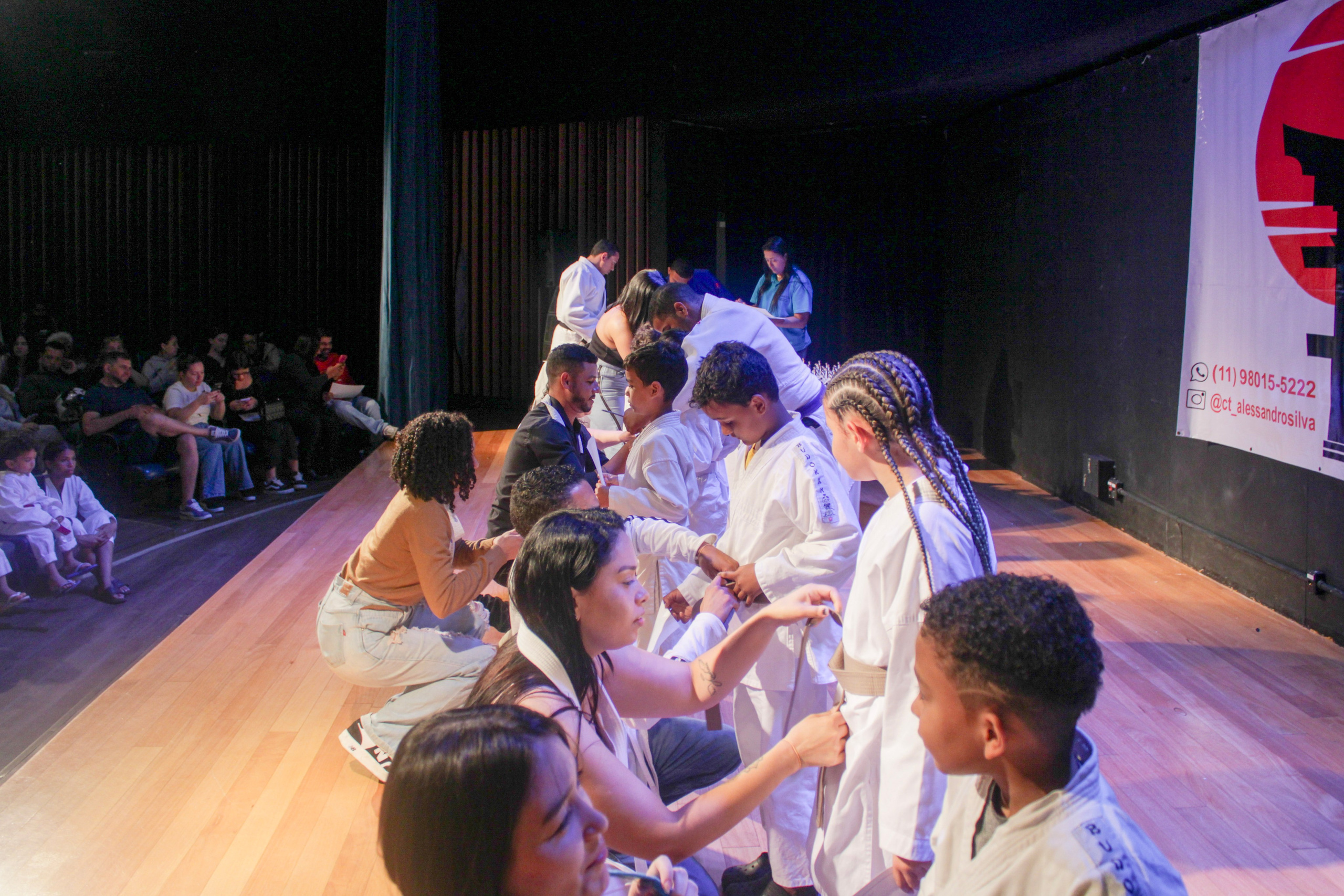 Troca de Faixa — CT Alessandro Silva. Valkyestudio