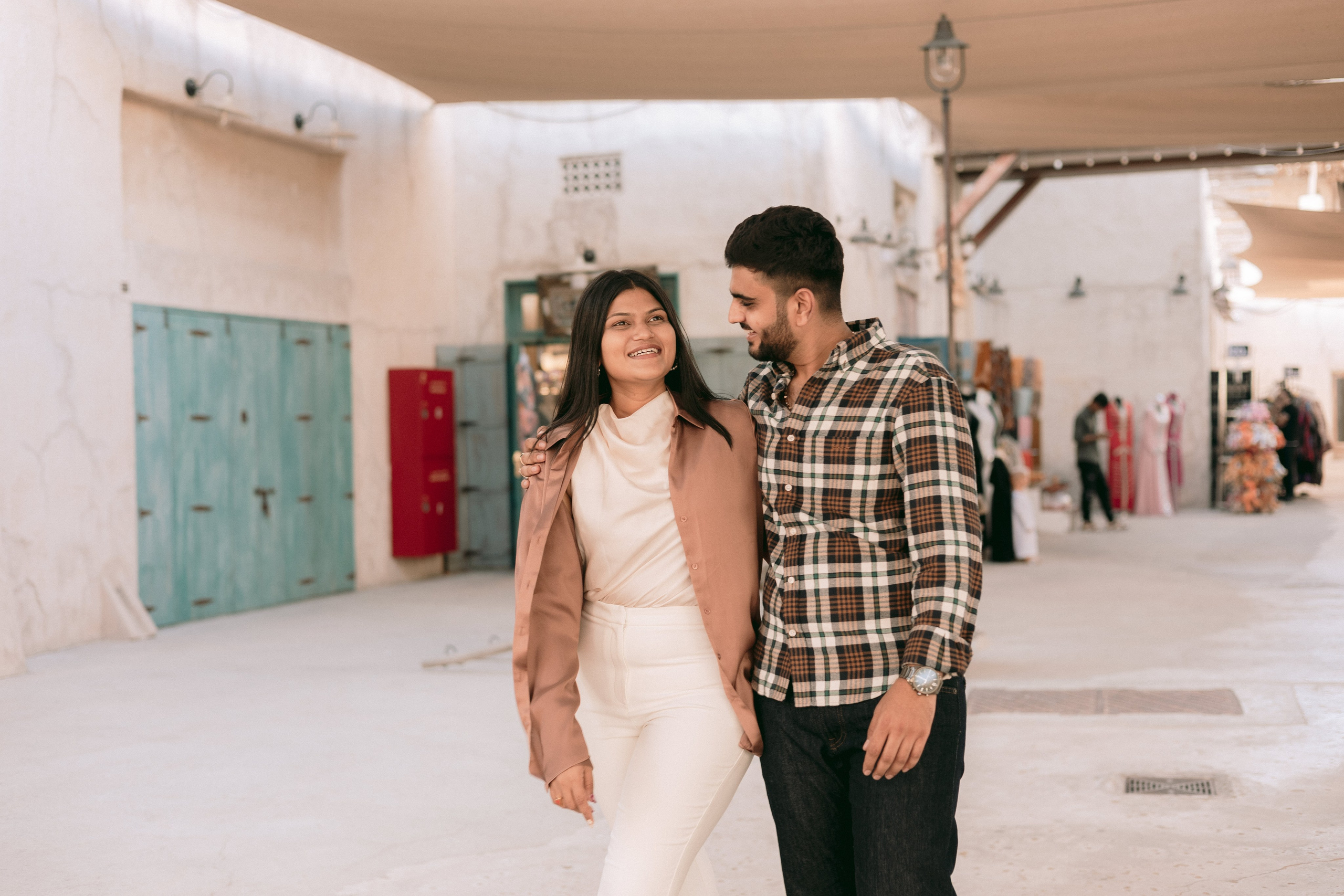 COUPLE SESSIONS. Love Emotions Weddings