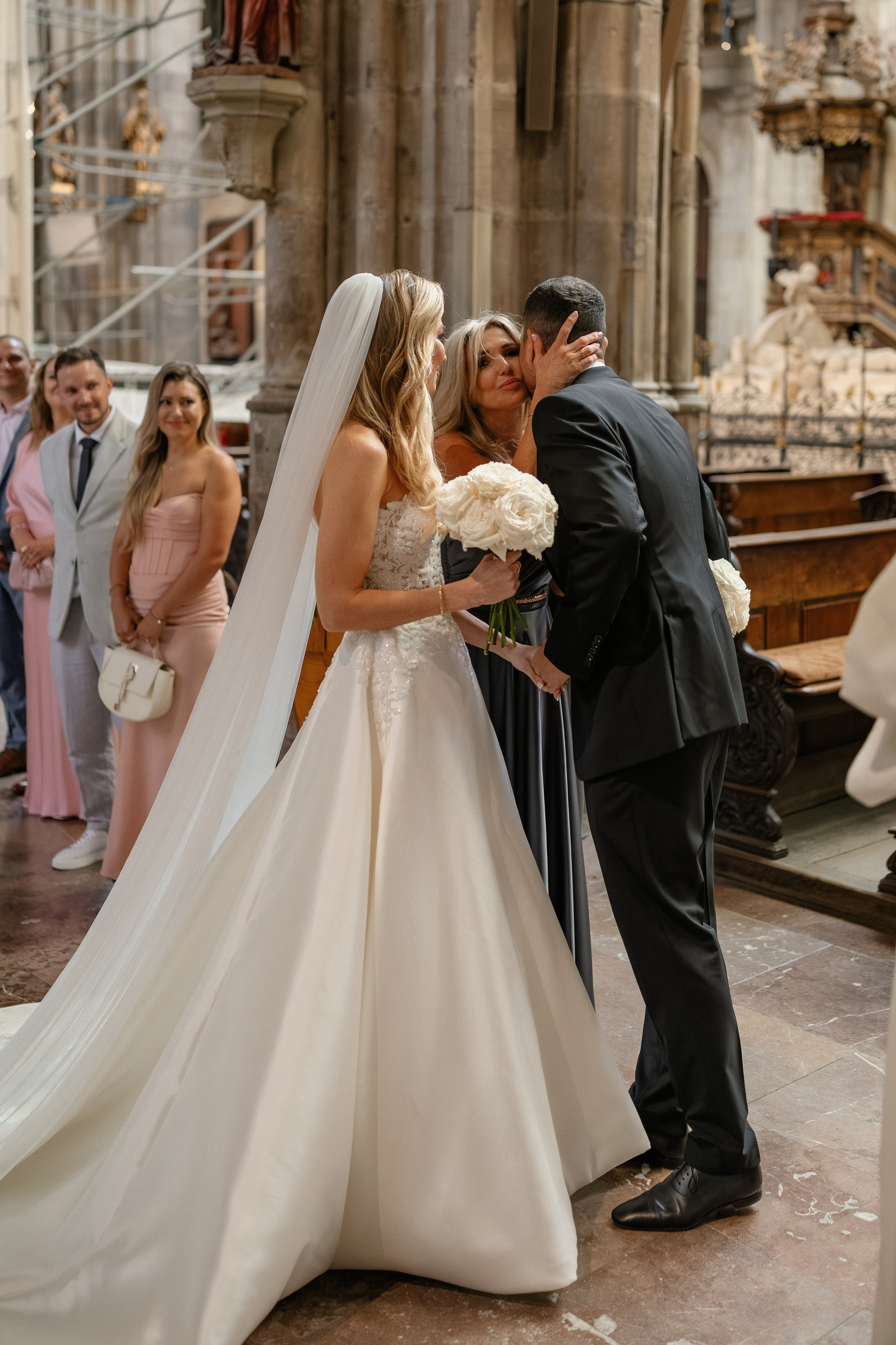 Wedding in Prague’s heart