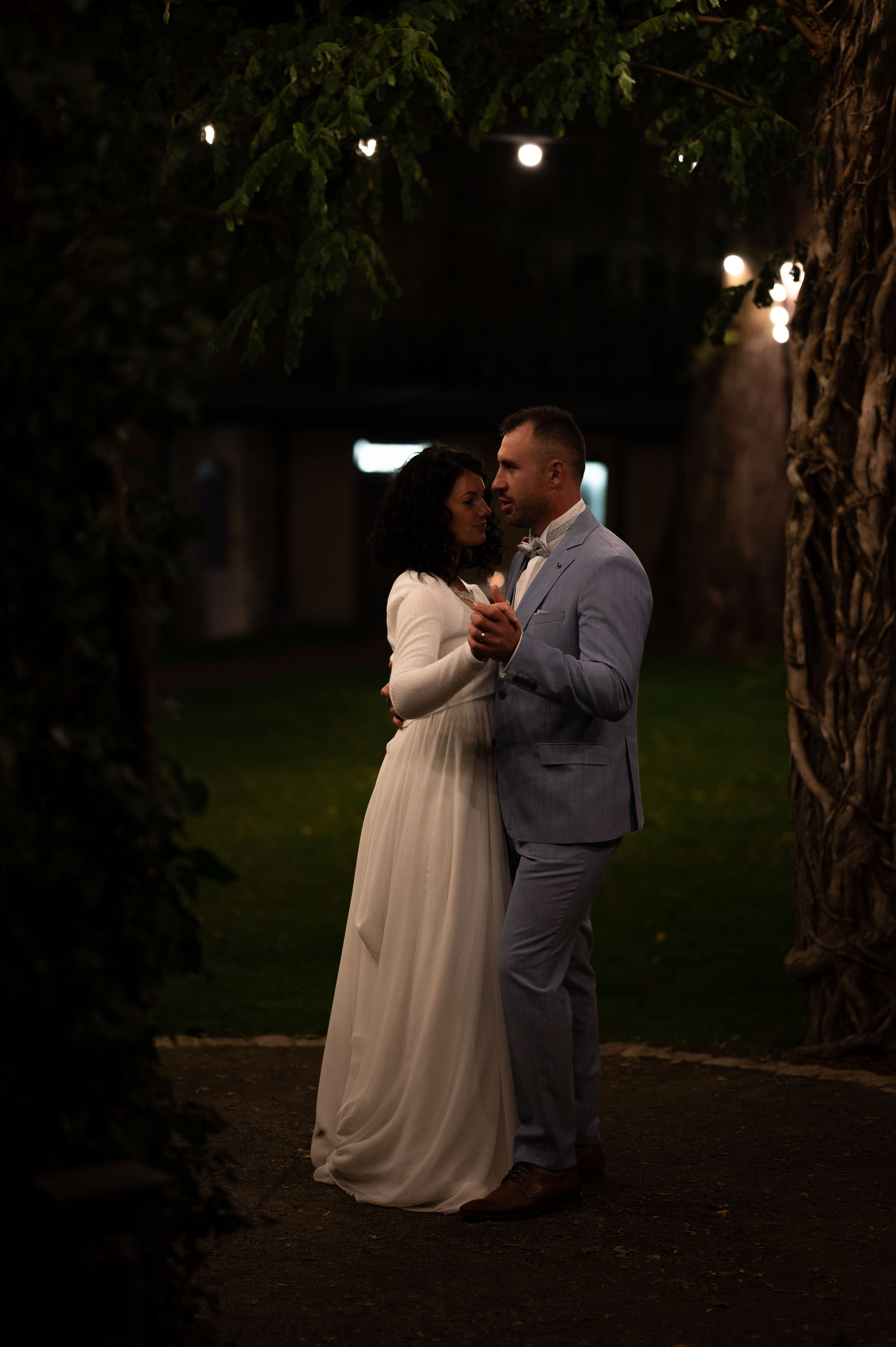 Freie Trauung in Würzburg – Marius & Carmen. Authentische, emotionale, zeitlose Hochzeitsfotografie aus Albstadt
