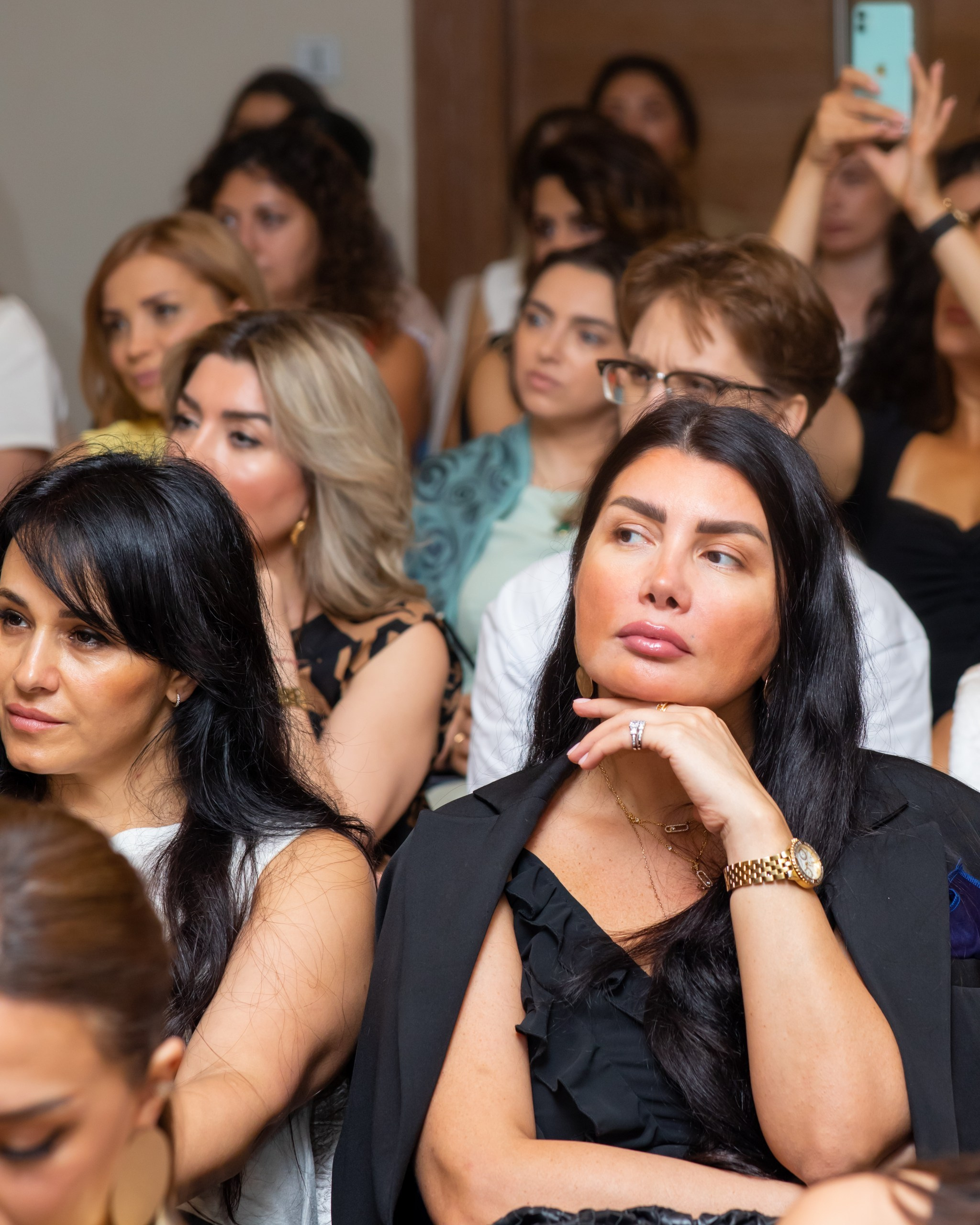 Laura Omuralieva — “The Woman of the New Age and Her Meta-Skills”. Fotograf Baku