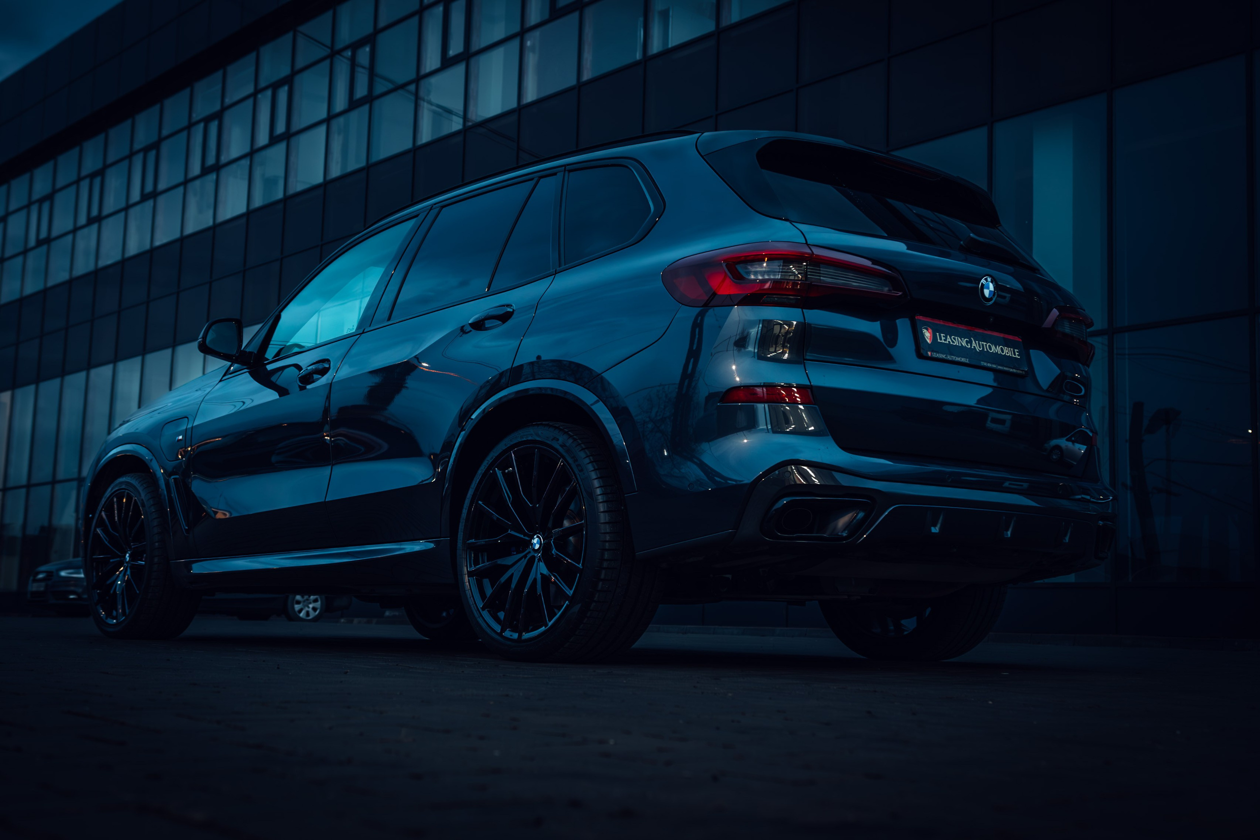 Masini. Ionut Brehuescu — Fotograf