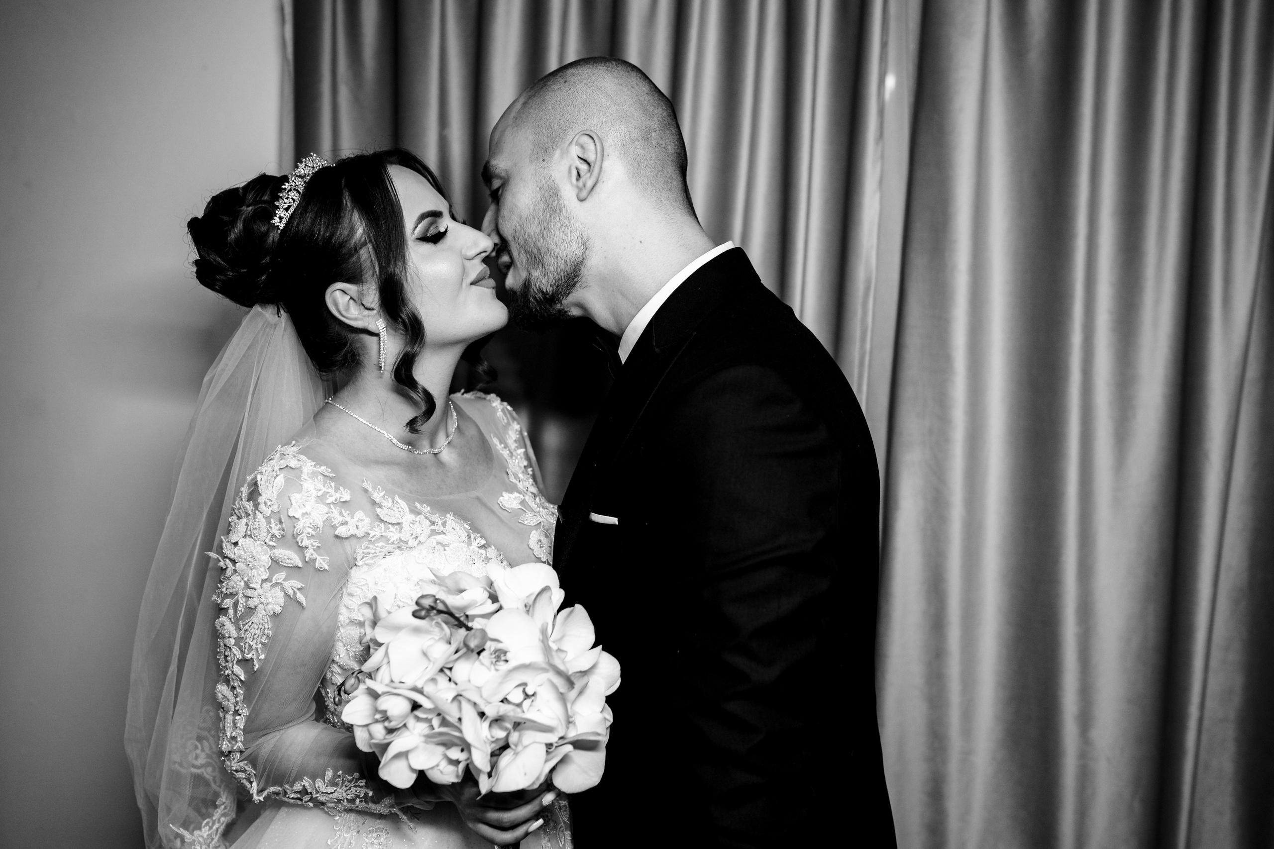 Ionela & Alex. Acasă